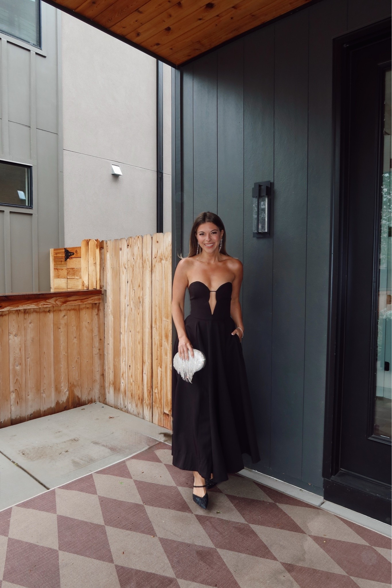 Amazon wedding guest and formal event dress

Vici code: emerson30
Electric picks code: emerson20

i did my normal size 2

Wedding guest
Black tie
Formal event
Sequin dress
Floral dress
Off the shoulder
One shoulder
Special occasion
Fall party

#LTKParties

#LTKootd #LTKgrwm