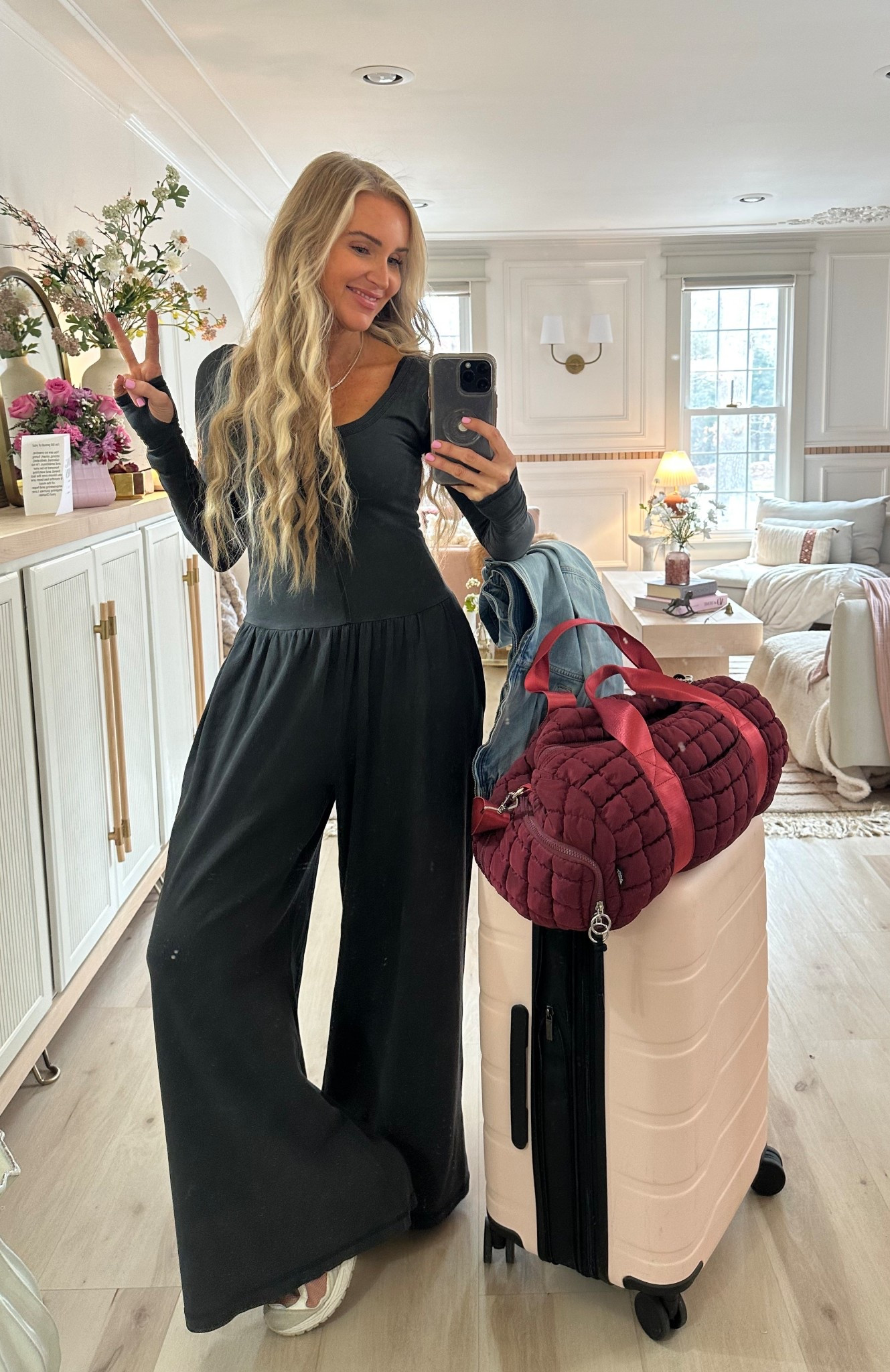 Favorite travel outfit 🫶🏻

Wearing size xs 

#LTKdayinmylife #LTKTravel #LTKActive