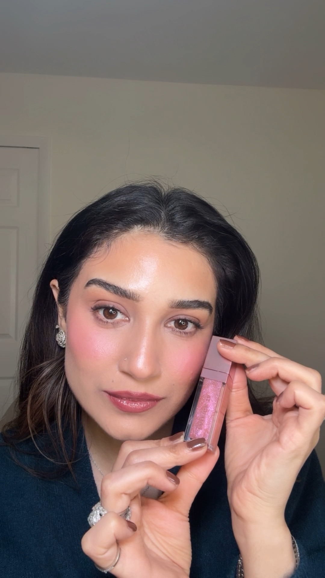 Pink brownie, glossy, and winter-perfect lips 

#LTKBeauty