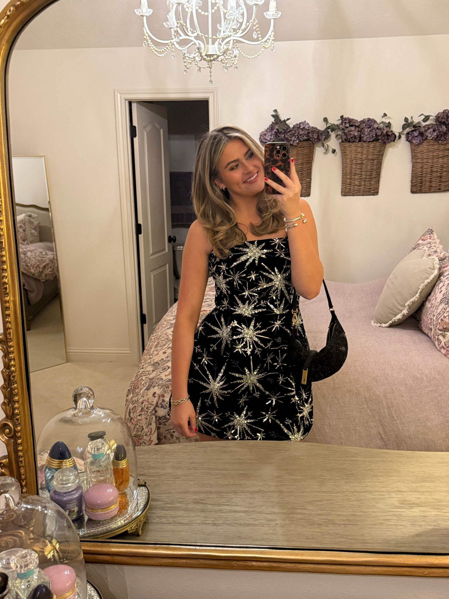 CHRISTMAS IN NEW YORK PARTY!!!!!!!

#LTKSeasonal #LTKHoliday #LTKGiftGuide