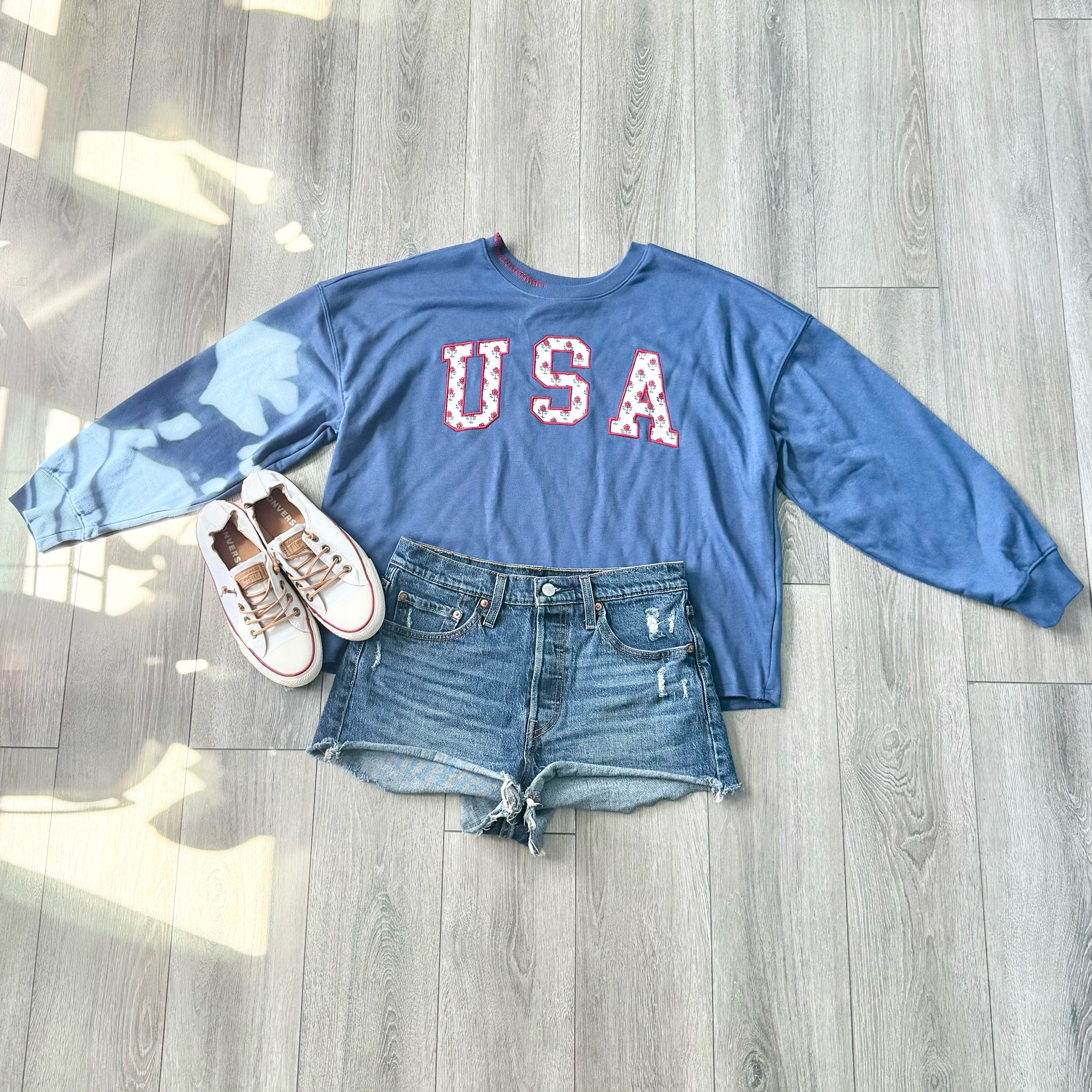 @target is one of my favorite places to shop for holiday outfits. This USA sweatshirt with the floral print is so cute!

Universal Thread
Women's Americana Pullover Sweatshirt - Navy Blue Letters
$30.00
Also available in cream 

Available in store & online

#LTKSeasonal #LTKootd