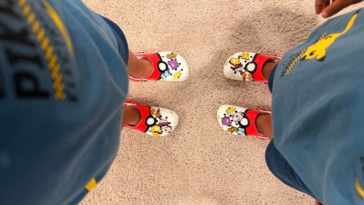 Matching Pokémon Crocs for the cutest duo moment ❤️⚡ A fun little detail that makes everyday outfits way more playful.

#PokemonCrocs #KidsCrocs #MatchingShoes #PokemonStyle #KidsStyle #KidsShoes #CrocsStyle #CharacterShoes #PokemonFans #MatchingMoment #CasualStyle #FamilyStyle #CuteShoes #KidsFashion #EverydayStyle

#LTKmomlife #LTKKids #LTKdayinmylife