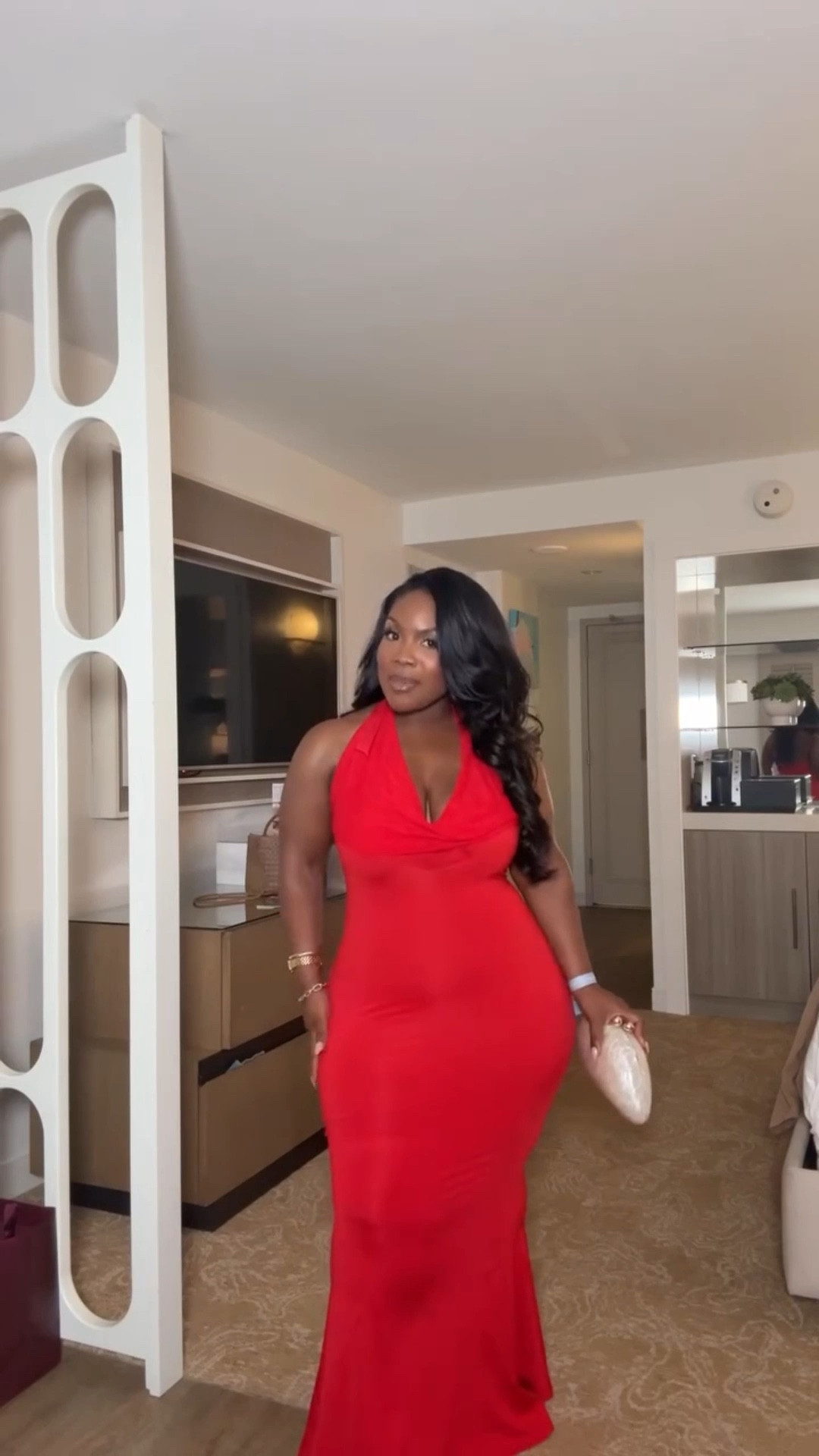 Lady in red ❤️

This dress is a great holiday party option! 

Size | Large

Holiday party, night out, NYE, Emmy Petit

#LTKMidsize #LTKHoliday #LTKPetite