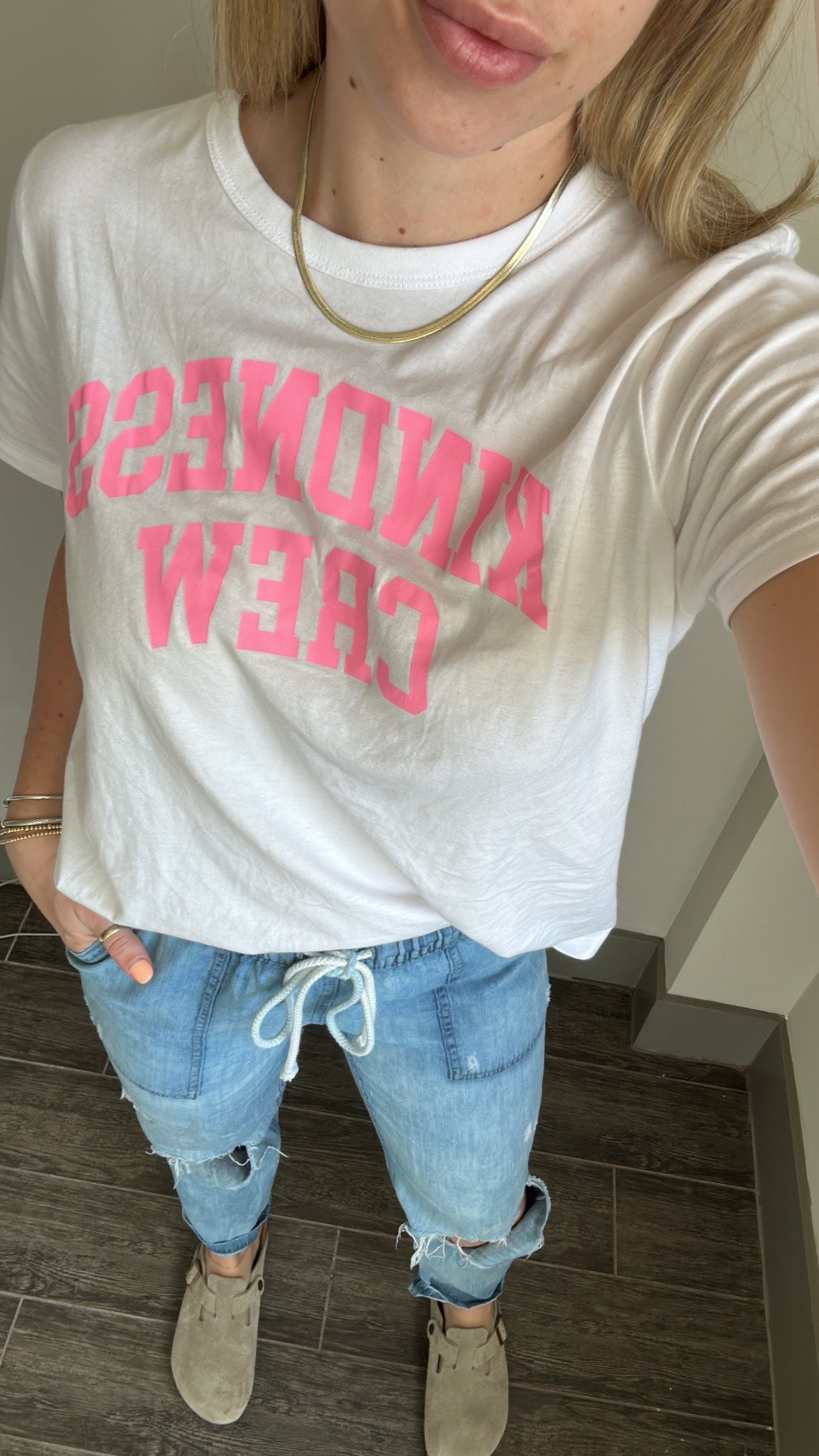 T shirt is on sale for only 7 bucks! Sizes up to a large for an oversized fit 💗 Joggers are old but linked similar because they’re the best staple! 

#LTKFindsUnder50 #LTKStyleTip #LTKFindsUnder100