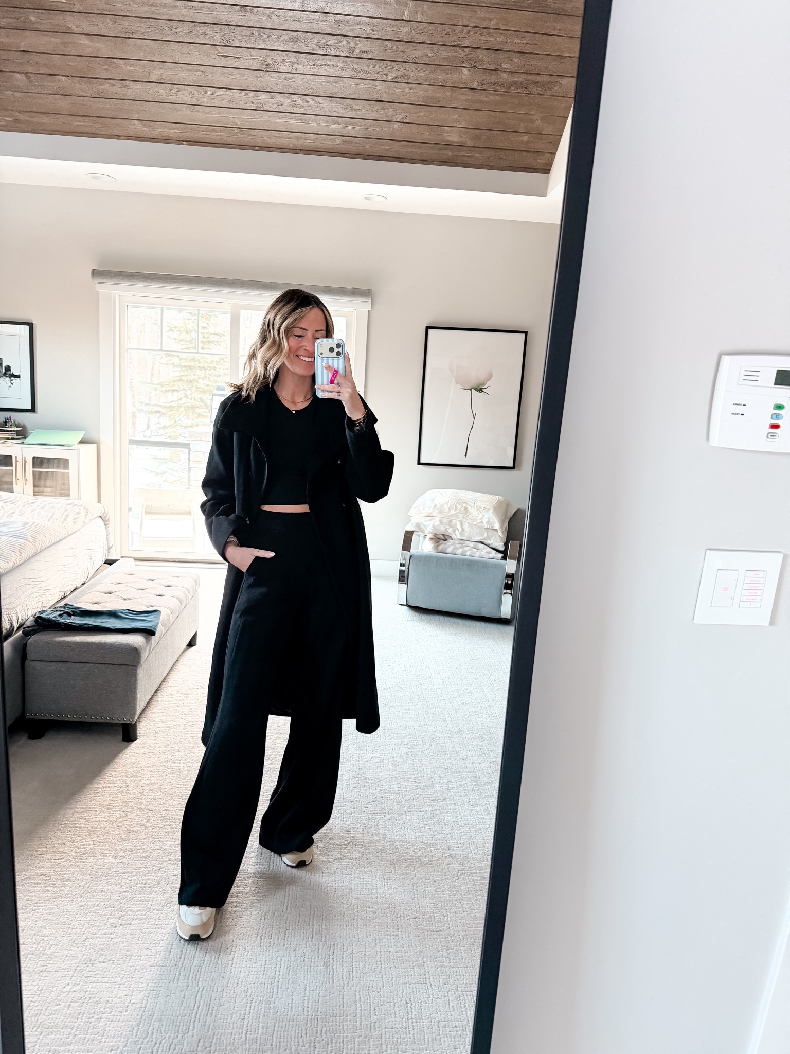 All black outfit mom style for school field trip chaperone 
Mom errand running and sports mom soccer moms outfit ideas 
Black mango coat and spanx wide leg pants 