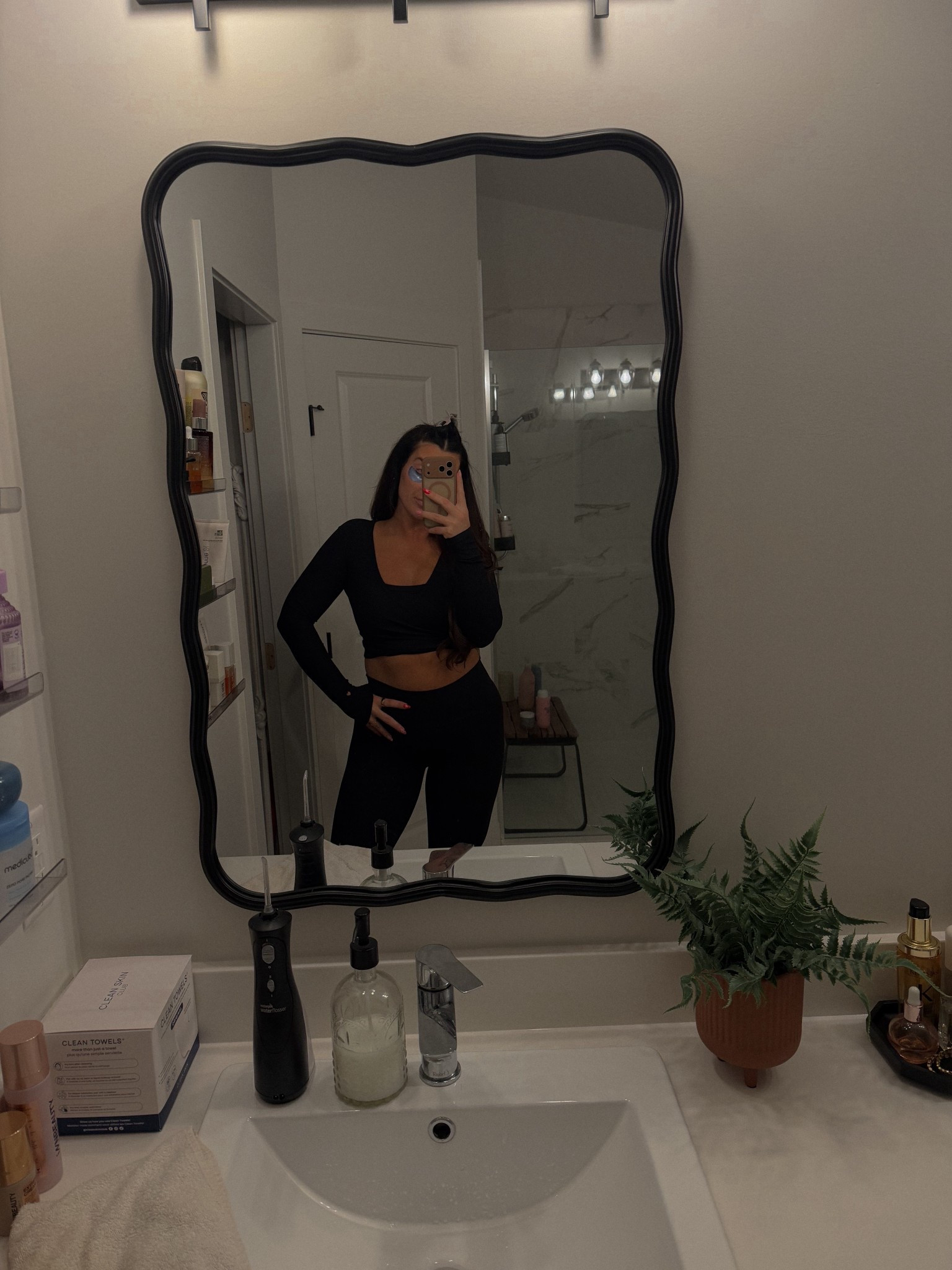 Workout set & fav under eye masks 🫶🏼