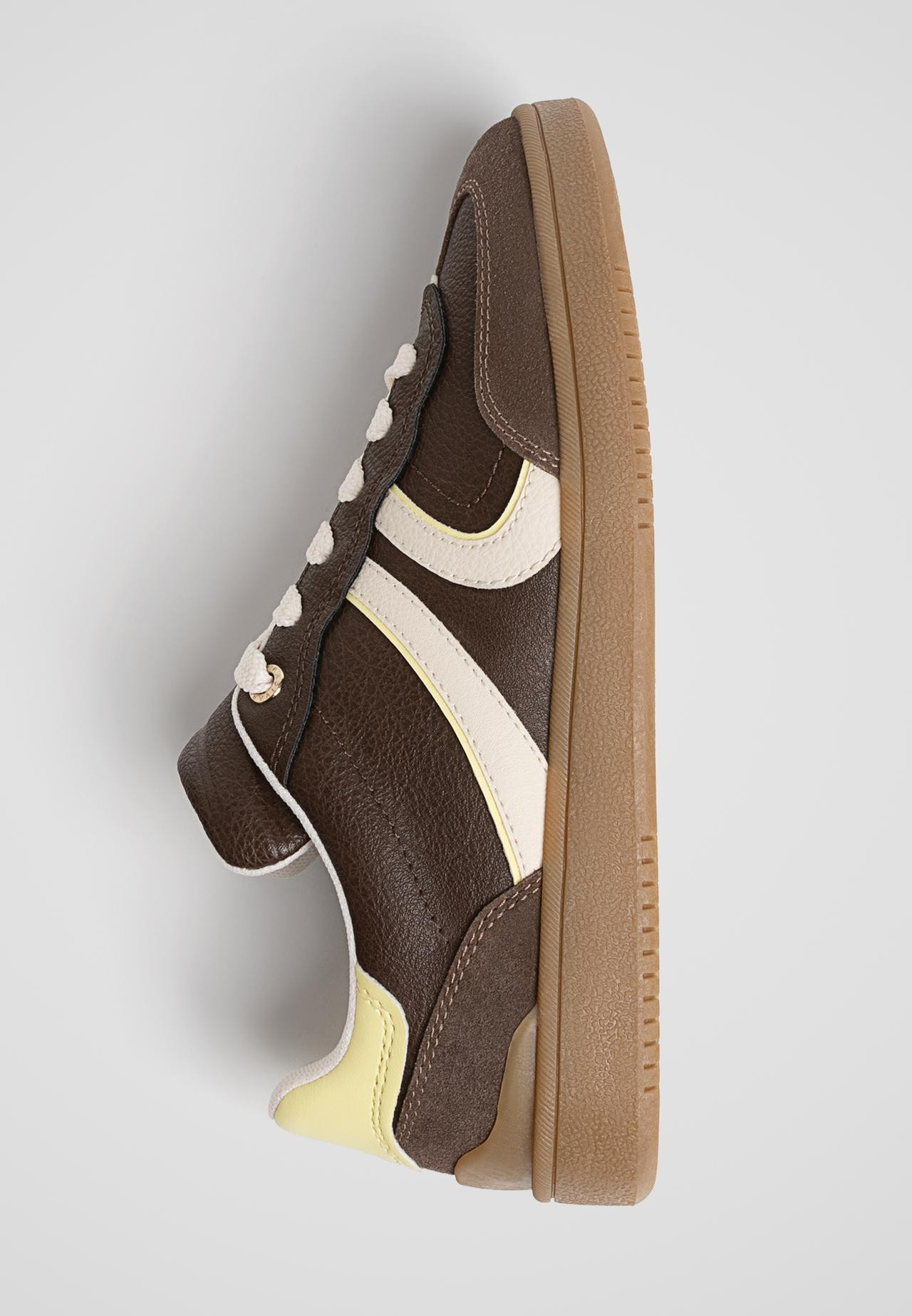Retro trainers | Stradivarius (UK)