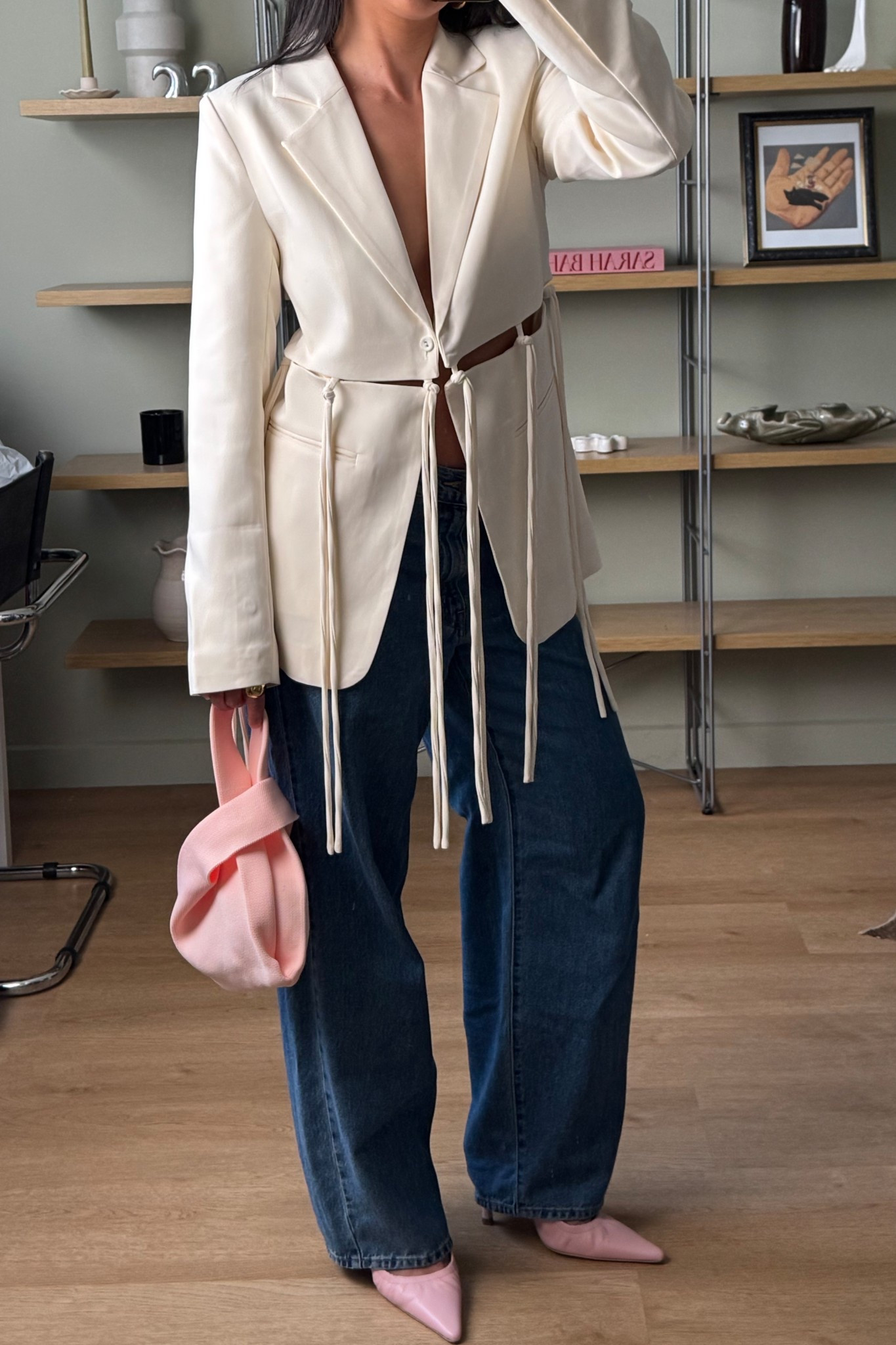 Easy elevated outfit. This blazer is everything and it’s detachable so you can wear it cropped!! Wearing XS 🤍

#LTKspring #LTKjeans #LTKaustralia