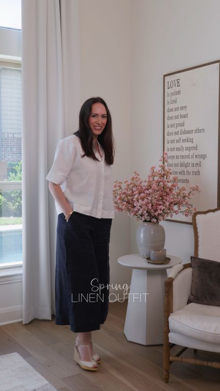 You will find me living in these linen pants this summer! Such an easy fit and go with anything! 

Linen pants 
Linen outfit
Spring outfit 
Summer outfit 



#LTKSeasonal #LTKstyletip