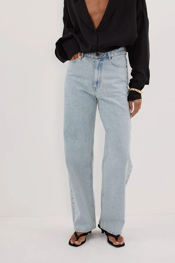 WESTIN LIGHT RINSE TALL STRAIGHT JEAN | DISSH
