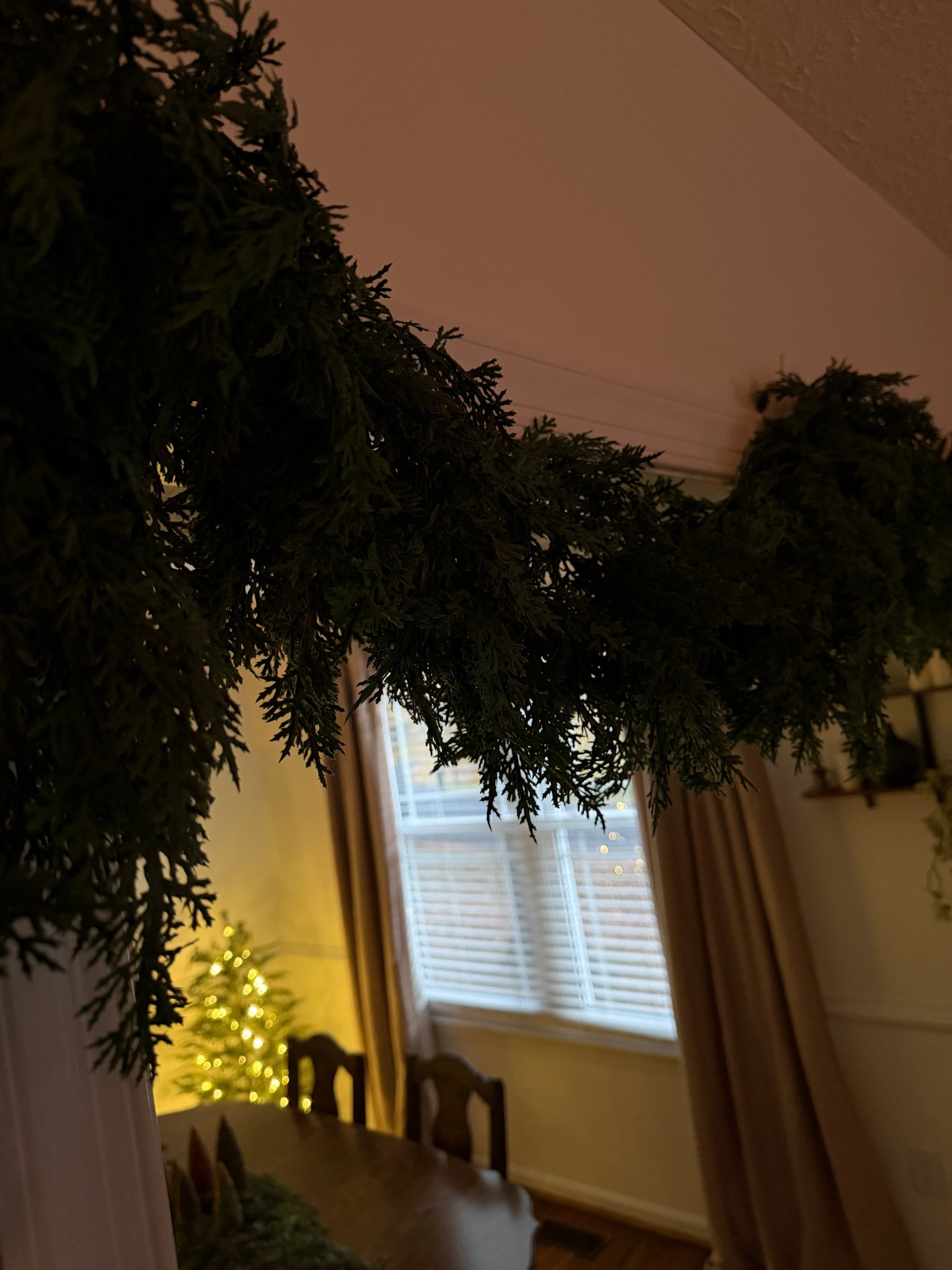 NINE FT ! Real touch garland. It’s stunning!!

#LTKHome #LTKSeasonal #LTKHoliday