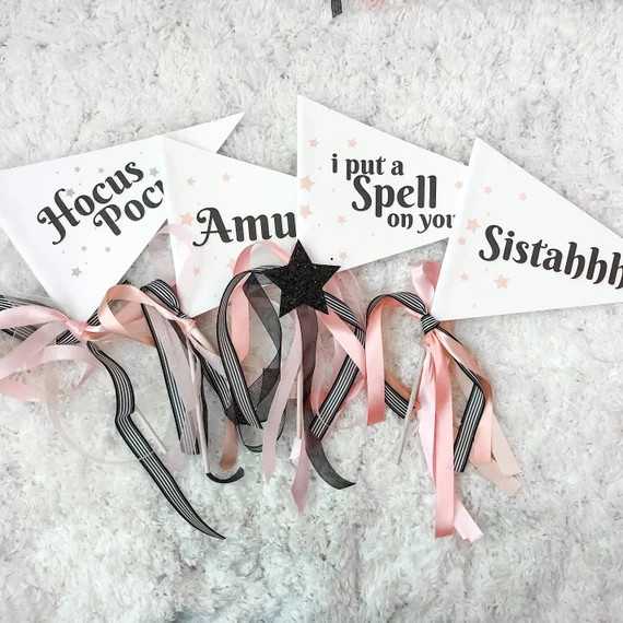 Read the full title
    Hocus Pocus Halloween Pennant Flags | Etsy (US)