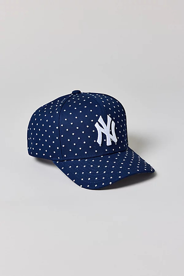 Mitchell & Ness MLB New York Yankees Polka Dot Pro Snapback Hat in Navy at Urban Outfitters | Urban Outfitters (US and RoW)