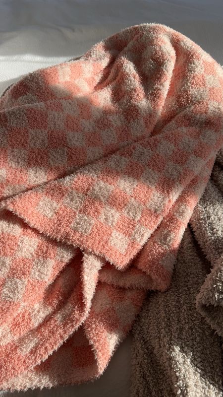 POV: you just found the SOFTEST blanket ☁️ 

#LTKhome