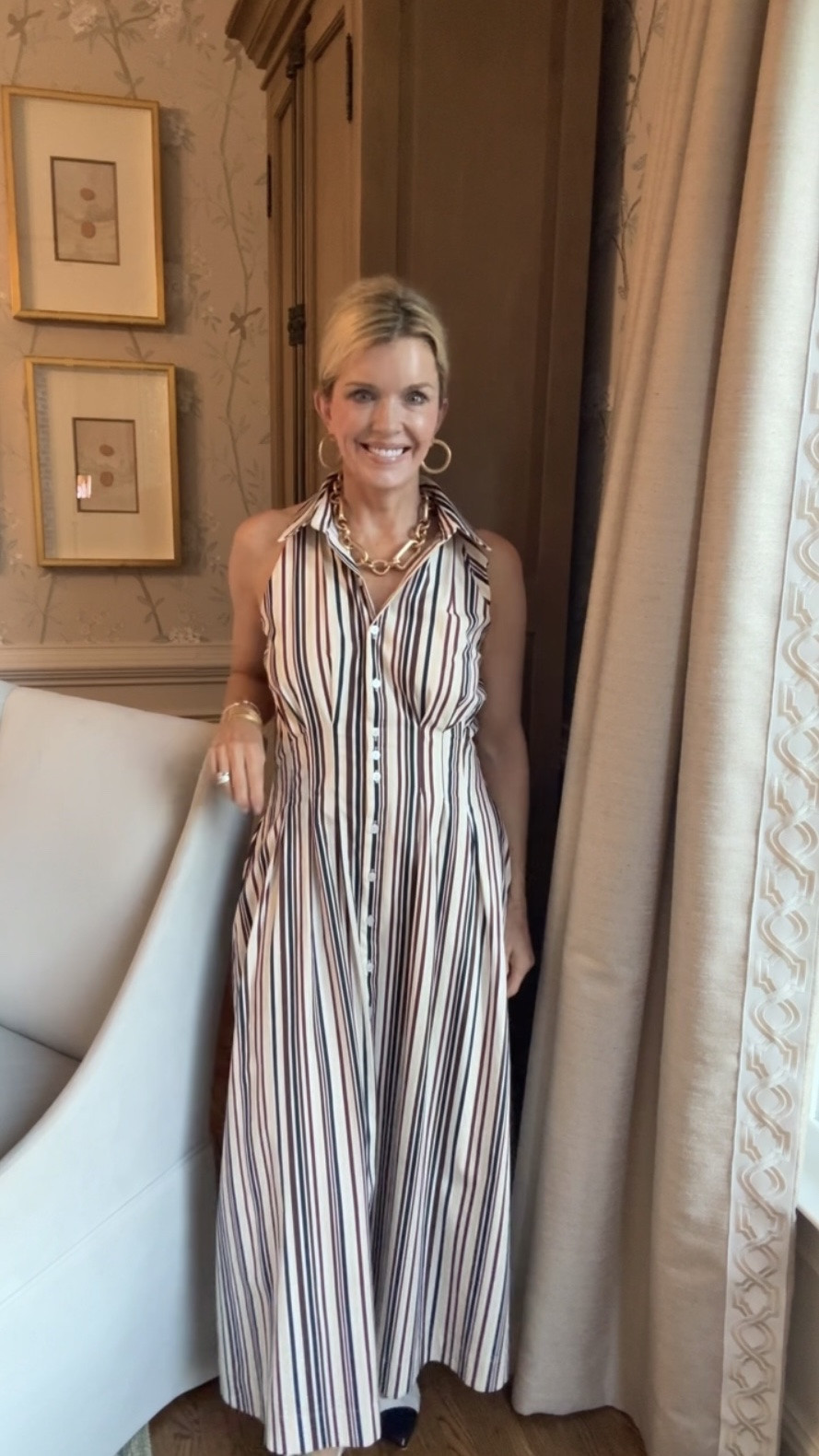 The Tobie is one of my favorite styles from Anthropologie. You can pair it with a shawl or cardigan, perfect transition piece for fall. 🤎