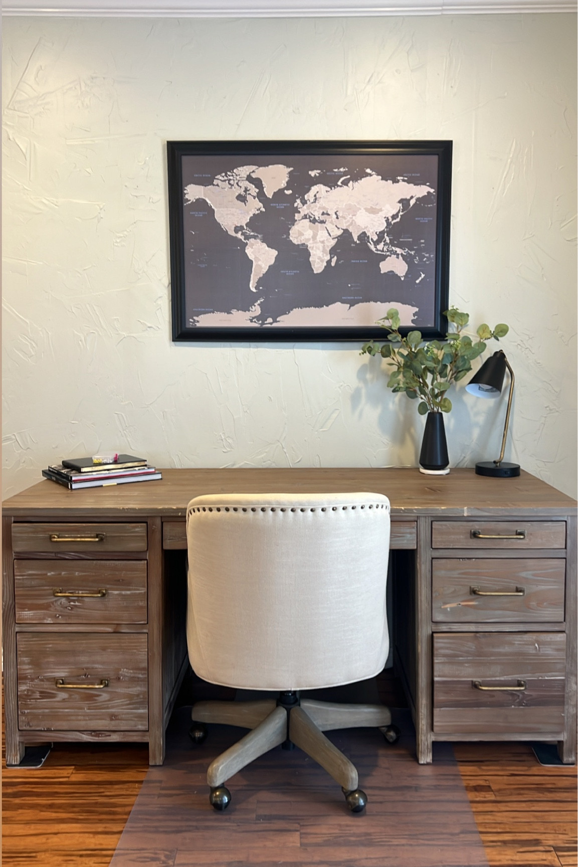 Airbnb desk decor 

#LTKhome