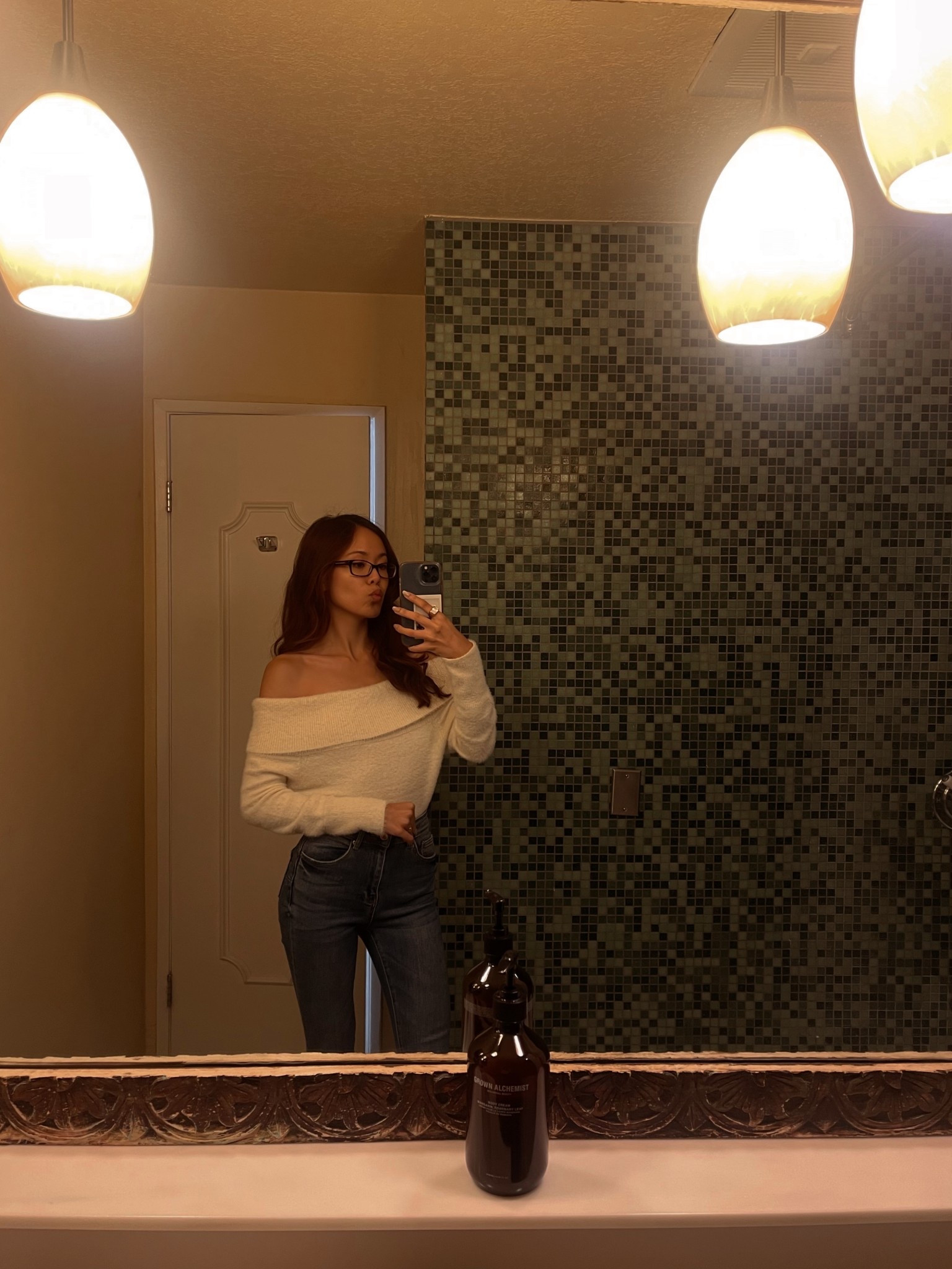You can argue with me on this, but I’ll never let go of the off-the-shoulder chunky white knit 🤍

It’s one of those pieces that always feels effortlessly elevated - cozy, feminine, and just a little romantic. I love pairing mine with dark-wash denim for a clean, polished winter outfit look. 

Linked similar winter knits under $100 below! 

#LTKSeasonal #LTKootd #LTKHoliday