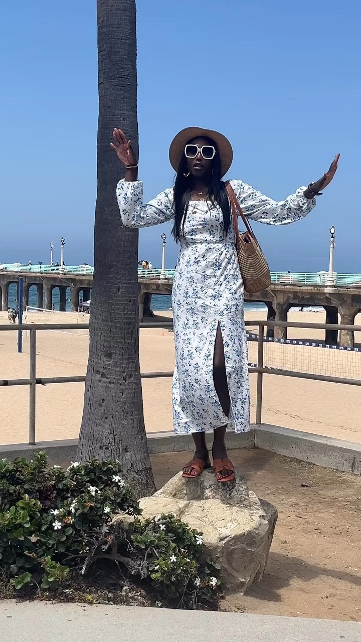 This dress can be worn for any occasion! Either to the beach, wedding, brunch etc! #Summerdress

#LTKWedding #LTKSeasonal #LTKStyleTip