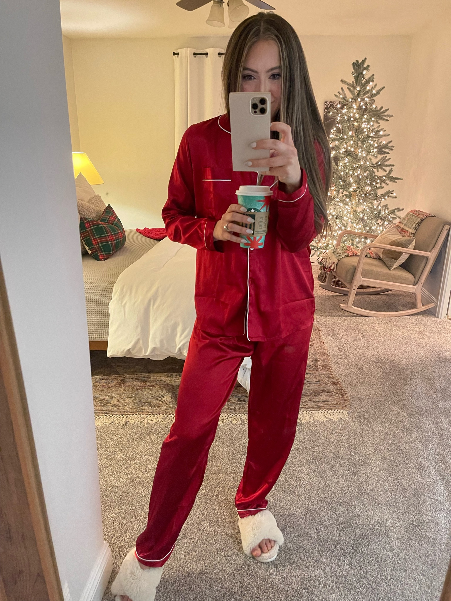 My official November uniform 🌲🕯️🪵♥️

#LTKHolidaySale #LTKGiftGuide #LTKHoliday