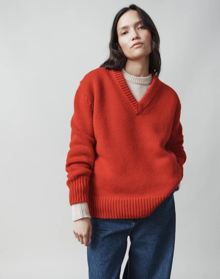 The AUTHENTIC V - Carmine | Navygrey