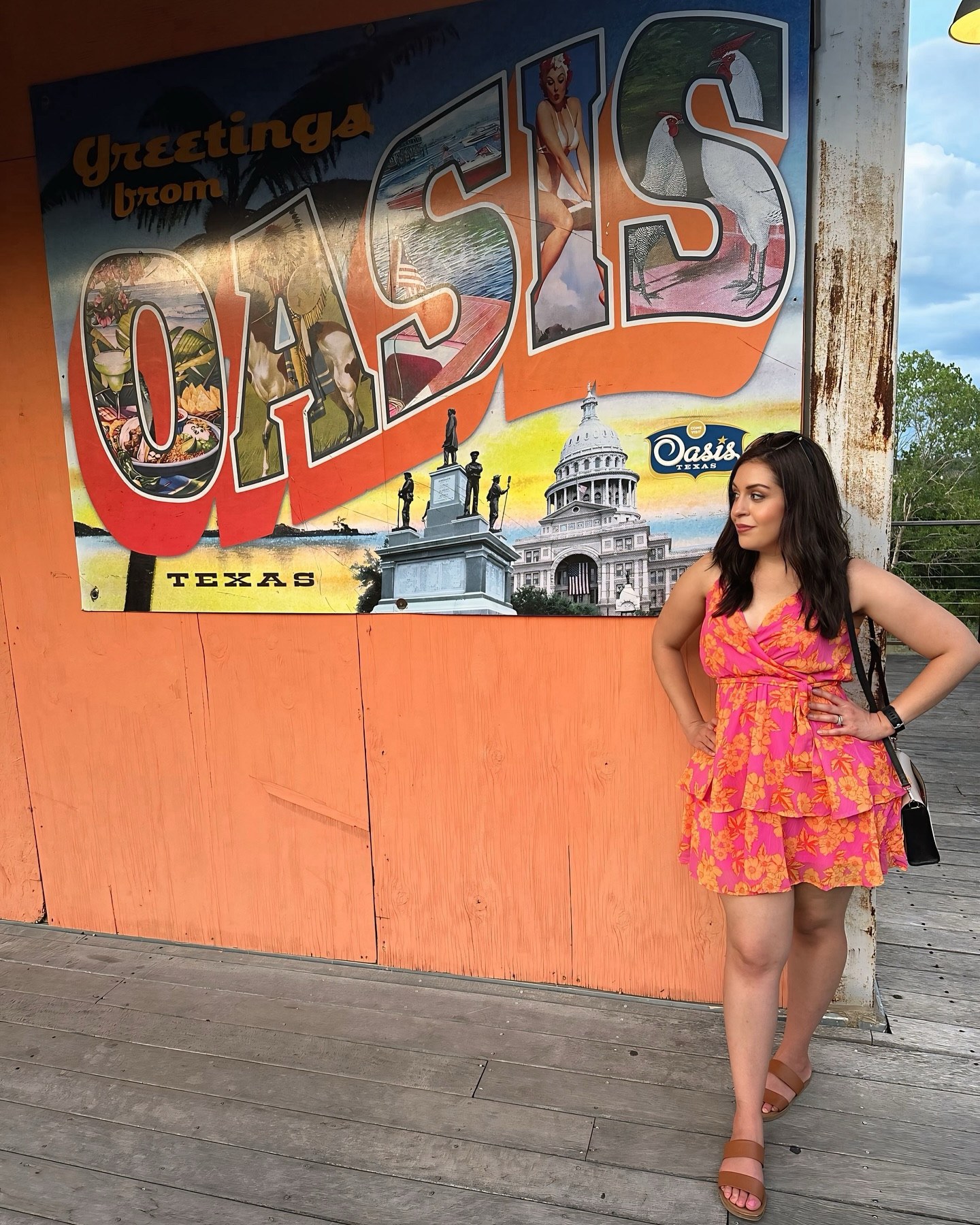 Spent last weekend in Austin and decide to check out the Oasis’s Brewery. 
.
.
.
#austin #austintexas #theoaisislaketravis #laketravis #brewery #travel #lifestyleblogger #couplegoals #husbandandwife #coupleswhotravel