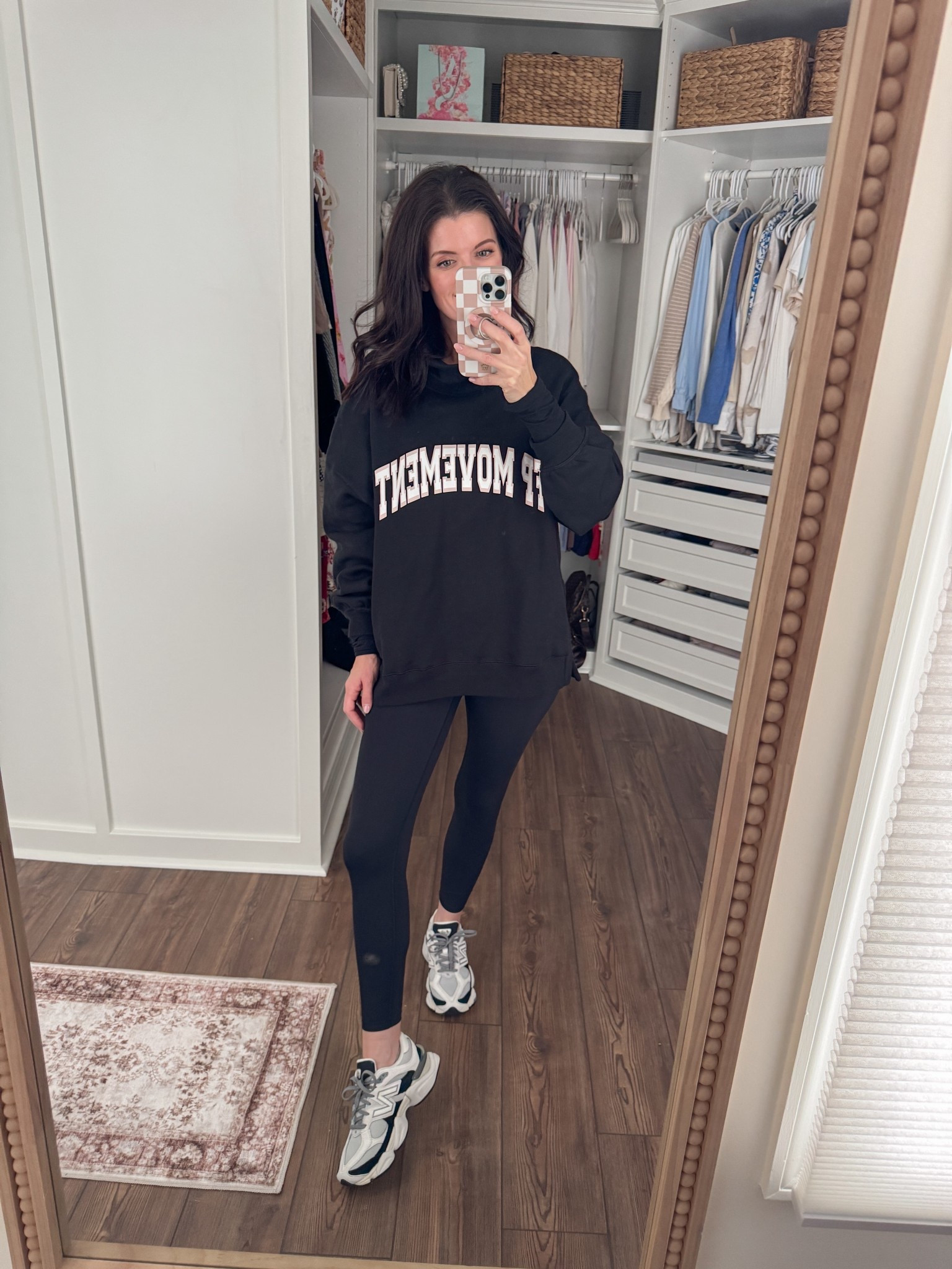 Comfy Sunday fit! 🖤

This sweatshirt comes as part of a set with shorts and is so cute! I paired it with leggings and sneakers with it being a little chilly 😊

5’7 | 127
Size S

#LTKActive #LTKStyleTip #LTKShoeCrush