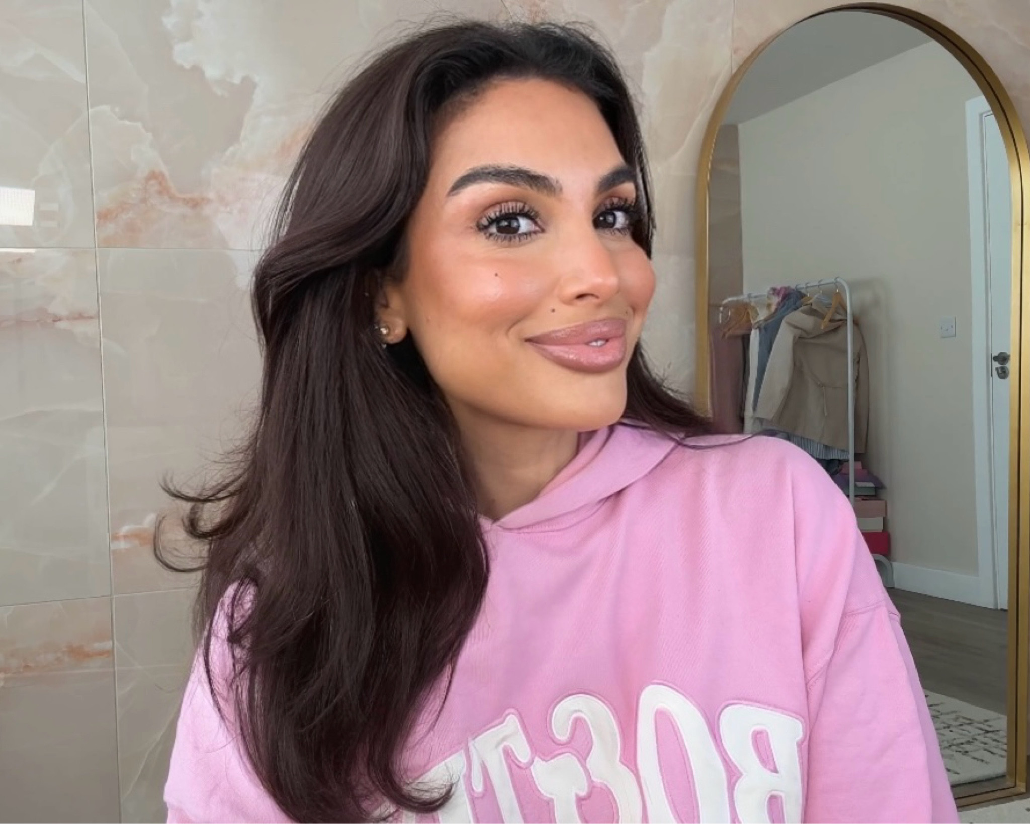 My drugstore Elf Makeup tutorial now live on my YOUTUBE 🤍 @Melissasophiamua

All shades used- 
•Halo Glow liquid filter- 5 medium tan/warm
•Hydrating camo concealer- light beige and Tan sand
•Halo glow contour beauty wand- medium/tan
•Halo glow blush beauty wand- pink me up
•Halo glow setting powder- medium
•Primer infused bronzing powder- fresh tan
•Soft glam satin foundation- 30 medium warm
•lash extender mascara
•cream glide lip liner- mauve aside


•pout clout lip plumping pen- just peachy 