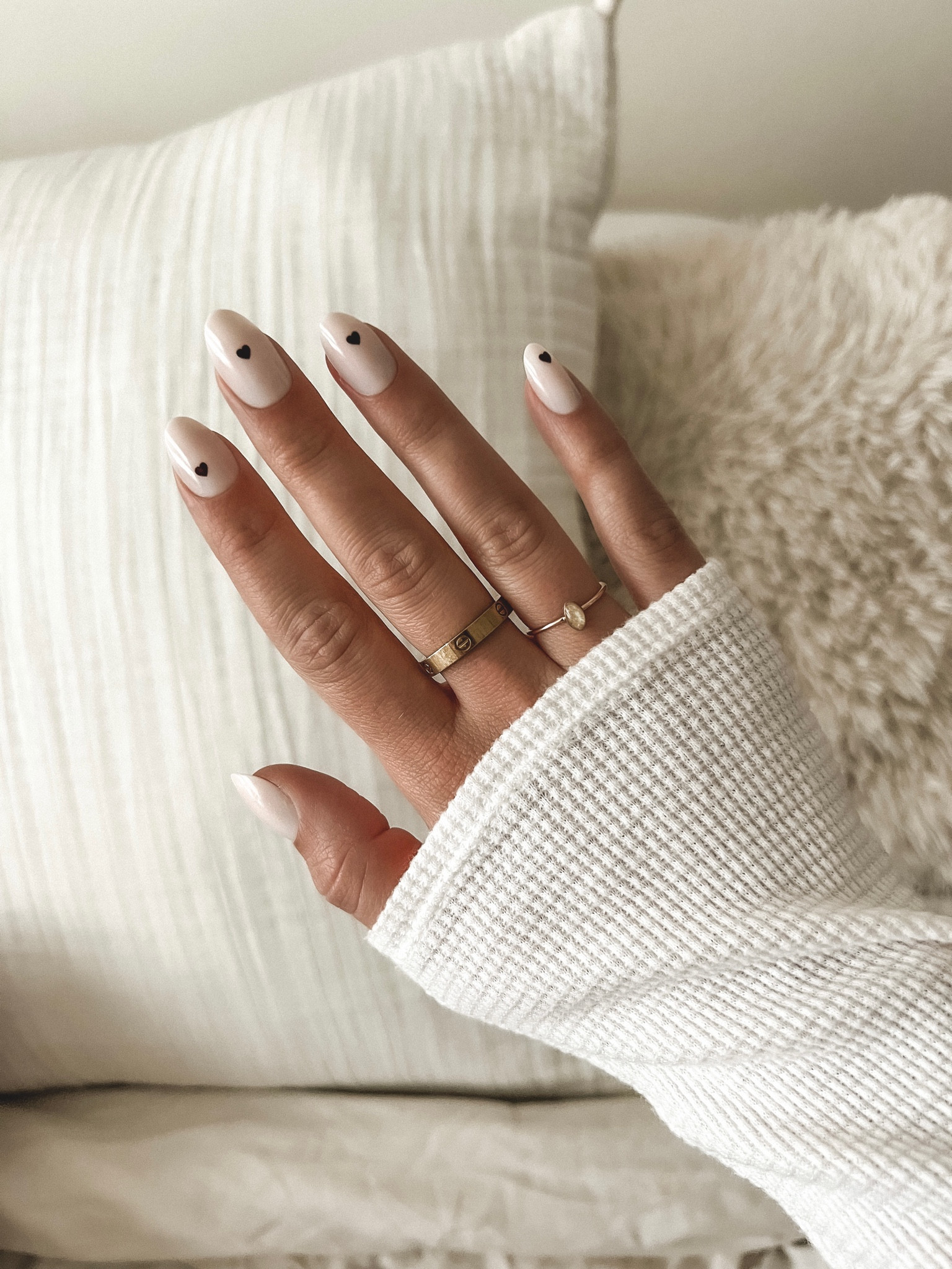 How cute are these vampy Valentine’s Day press-on nails from Olive and June?! I love how neutral they are. 

#LTKSeasonal #LTKbeauty #LTKunder50