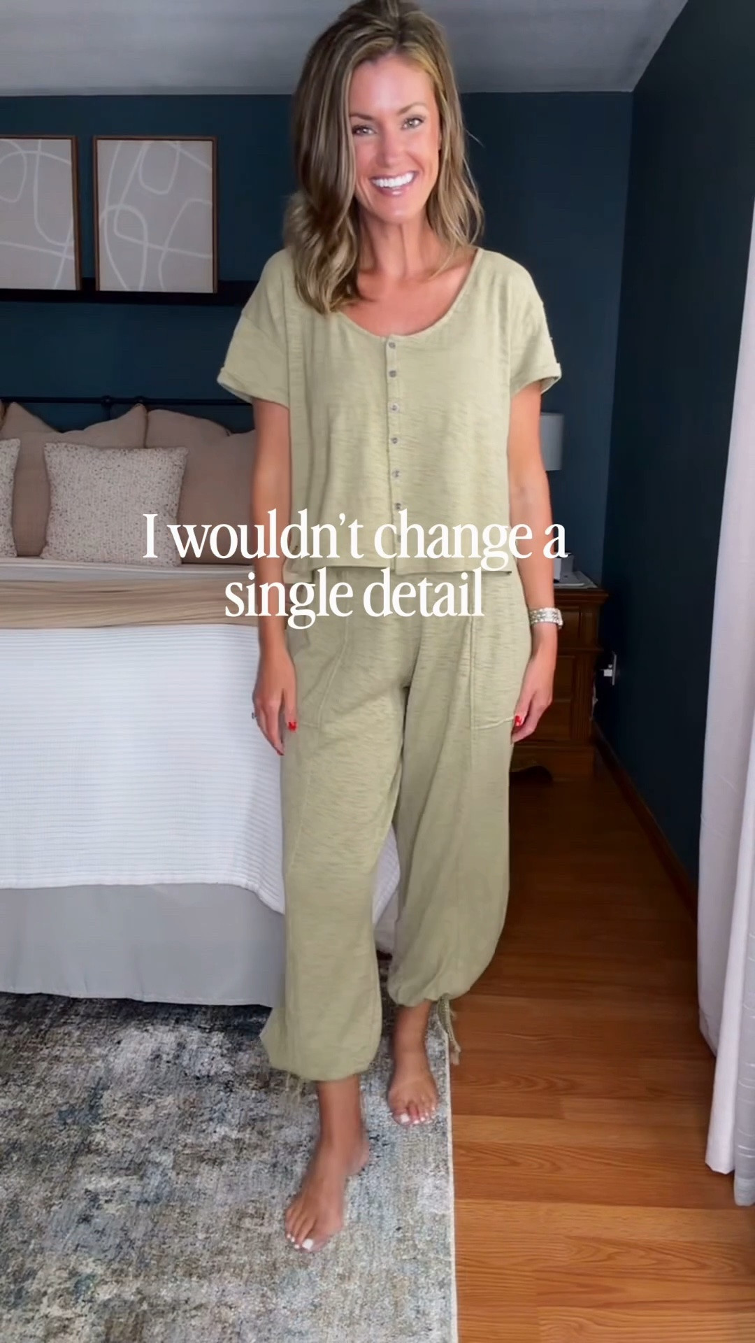 This new target set (sold as separates) is perfection. I wouldn’t change a single detail. 
Top / medium 
Bottoms/ small (run big)

#LTKSeasonal #LTKOver40 #LTKootd