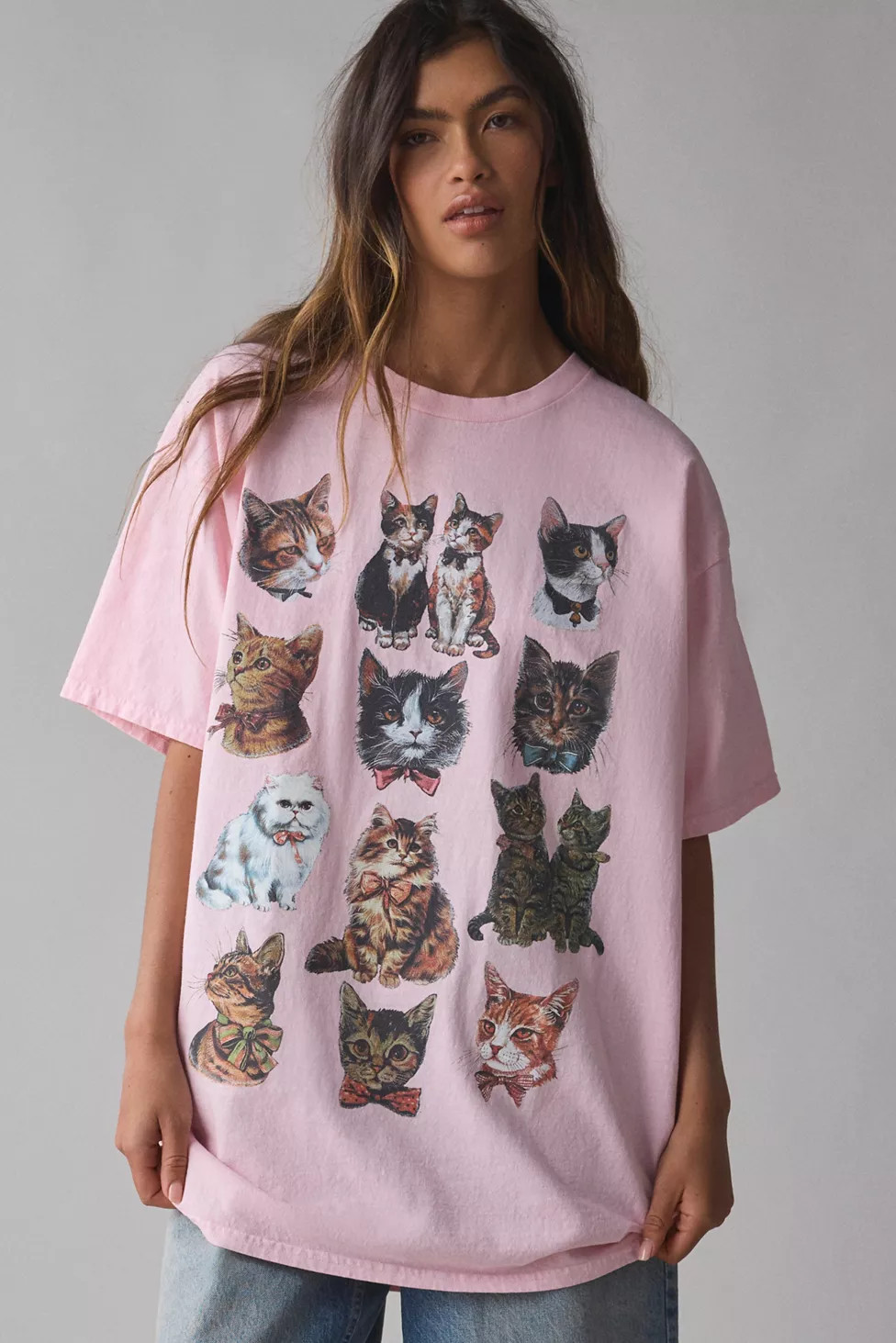 Kimchi Blue Cat Graphic T-Shirt Dress | Urban Outfitters (US and RoW)
