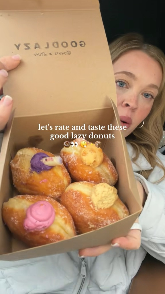 Good Lazy Donut Taste Test and Review 🍩👀😋

Also, this is the perfect jacket, for moms on the go. I love it for school drops offs and that it’s just long enough to cover my bum 😉 Wearing a size large in jacket 

#LTKvlog #LTKdayinmylife #LTKfoodie