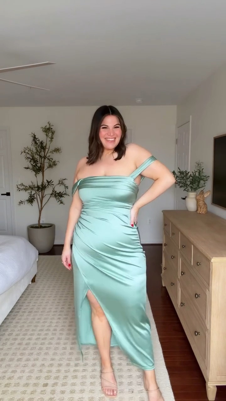 The prettiest spring wedding guest dress with built in shapewear! Wearing a size xl

#LTKWedding #LTKMidsize #LTKSeasonal