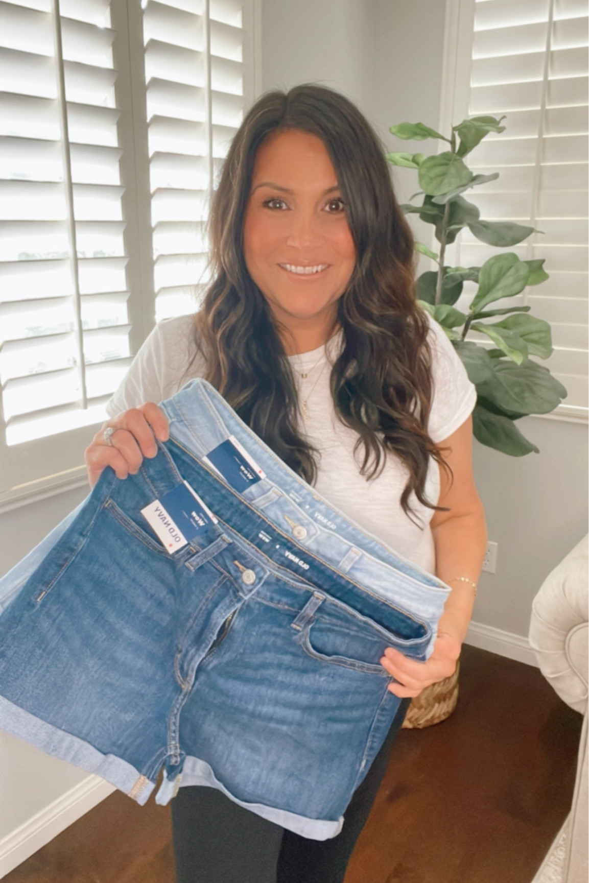 WOW 🤩 
These shorts sure take after their name
Full of stretch
Extremely comfortable 
Different wash options
These will be your fav this summer ☀️
They are avail in 4 length options
3in, 5in, 7in, 9in

#affordable #summerstyle #casual
#oldnavy #oldnavyfinds

#LTKfindsunder50 #LTKstyletip #LTKsalealert