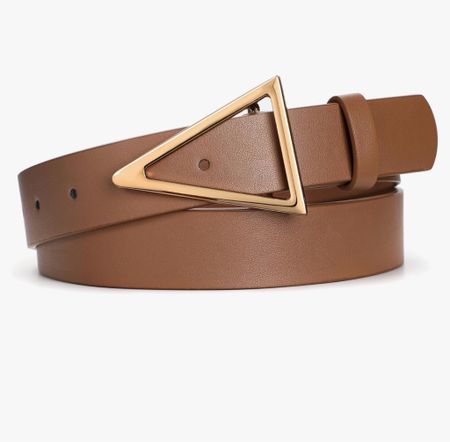 Love this triangle belt. So cute. Comes in a few colors. Only $10