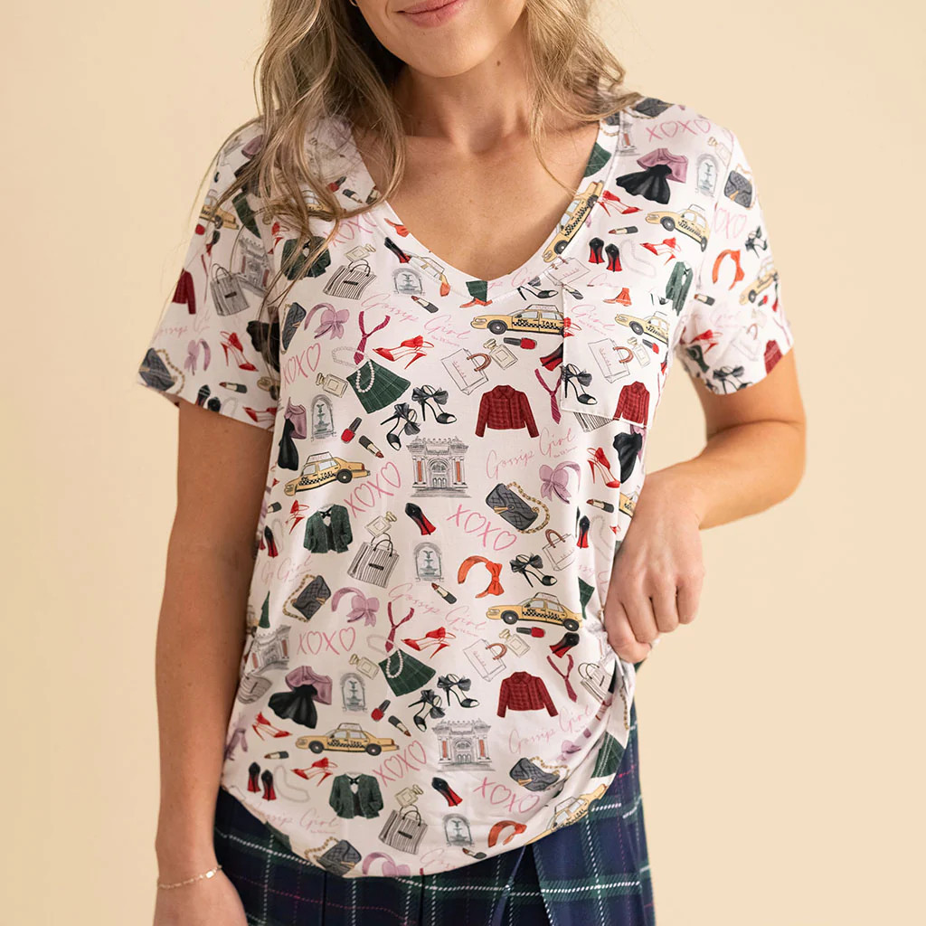 Gossip Girl Women's V-Neck Tee | Posh Peanut