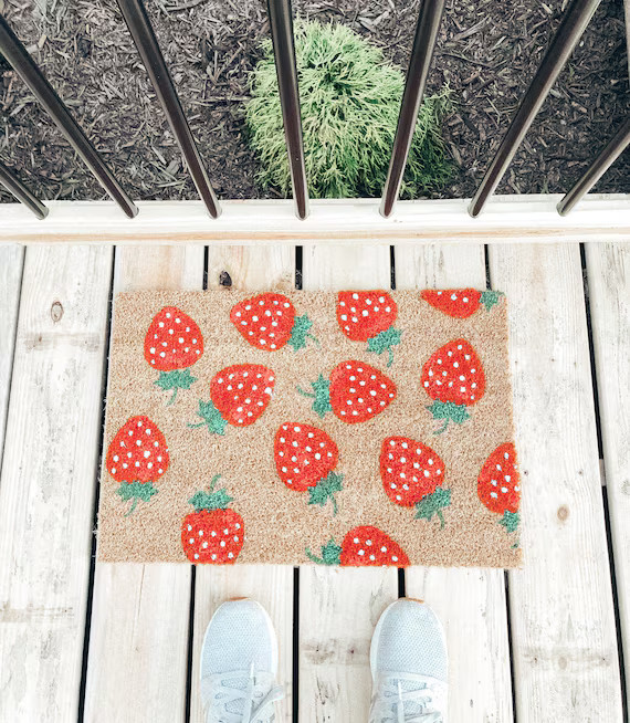 Strawberry Doormat Summer Doormat  Farmhouse Decor  Home | Etsy | Etsy (US)