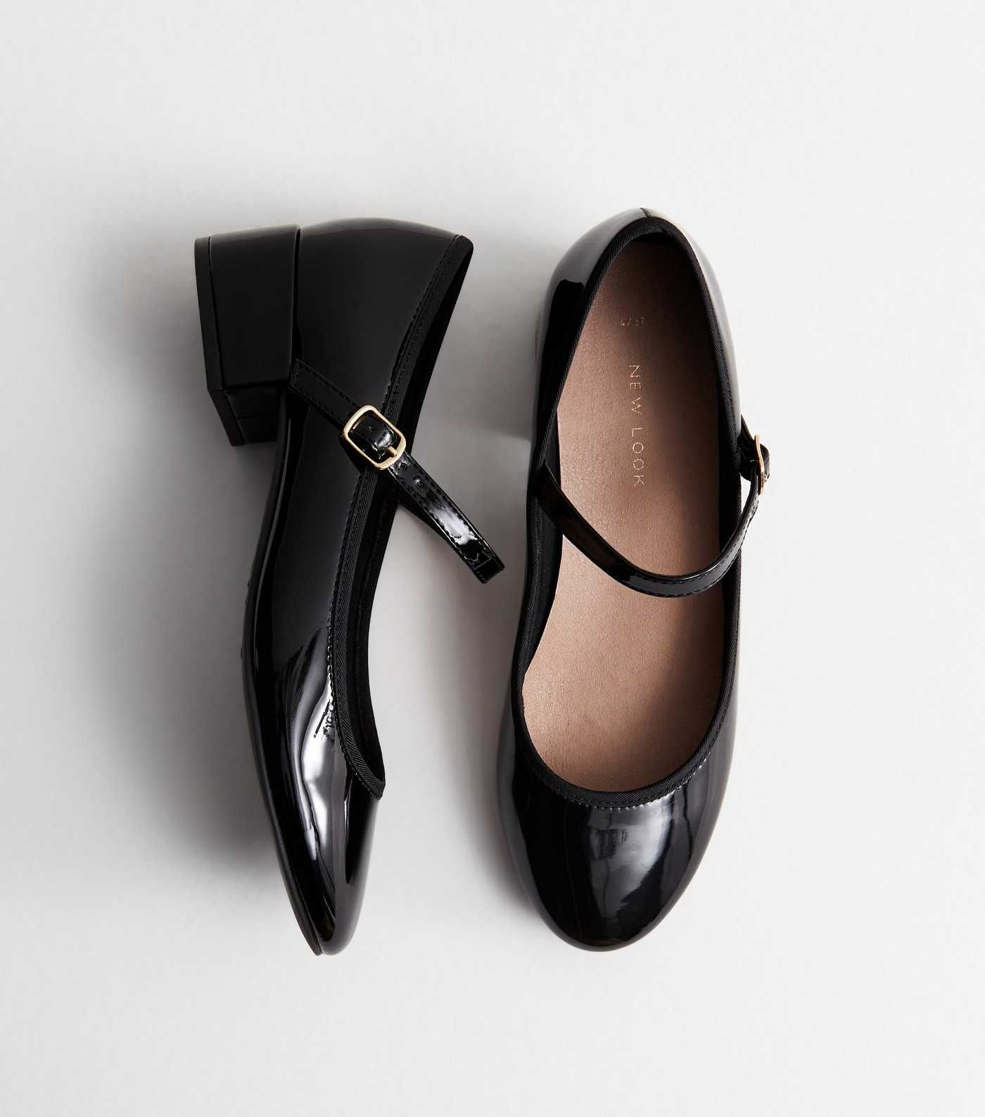 Black Patent Block Heel Mary Jane Shoes | New Look | New Look (UK)