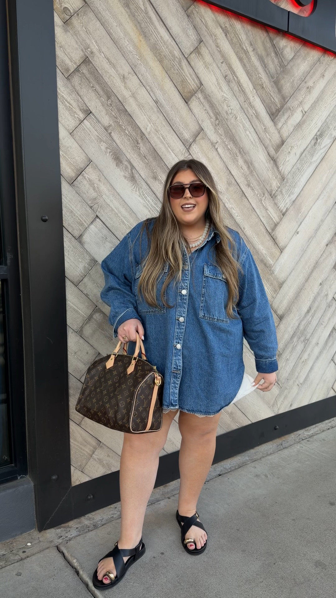 shoes + shirt are s/o but everything else is exact! wearing xl in lace shorts!!

#LTKMidsize #LTKootd