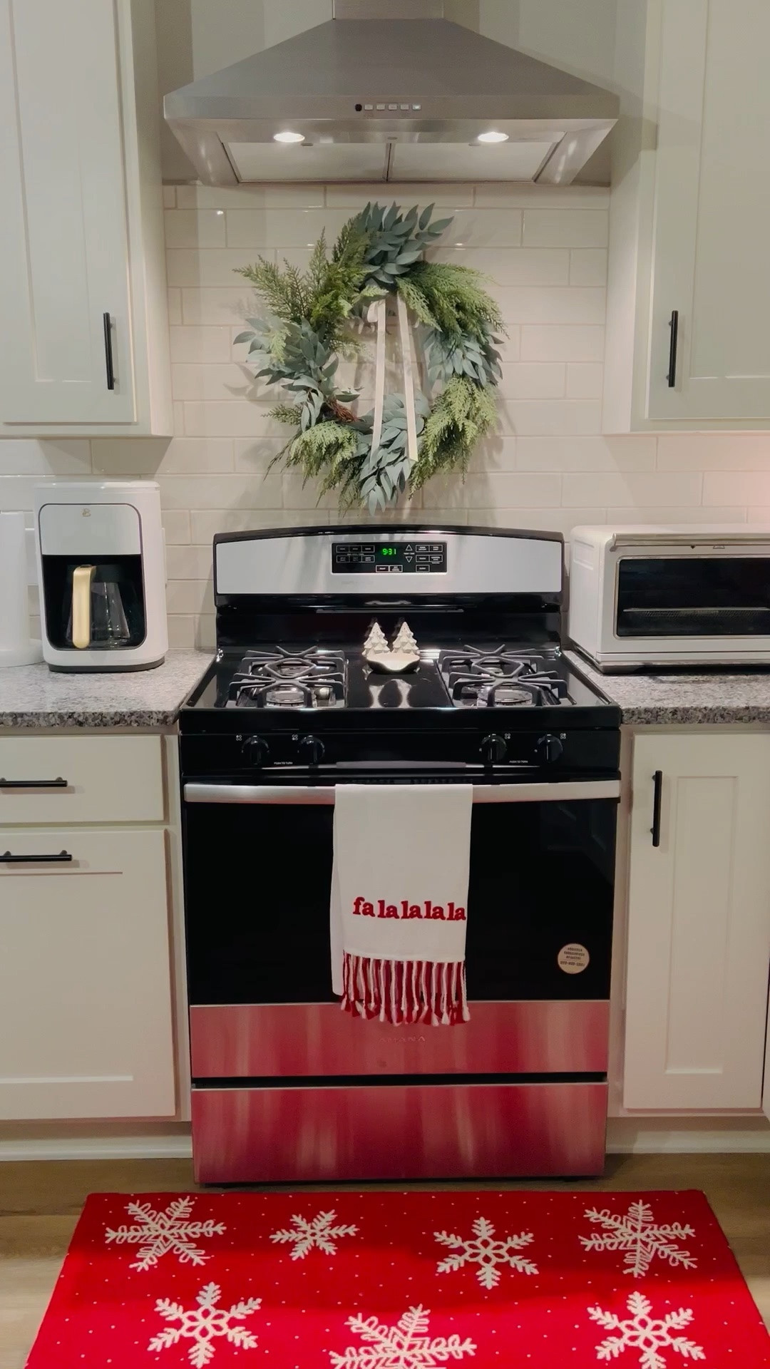 Cozy Christmas kitchen in ideas

#LTKfoodie #LTKSeasonal