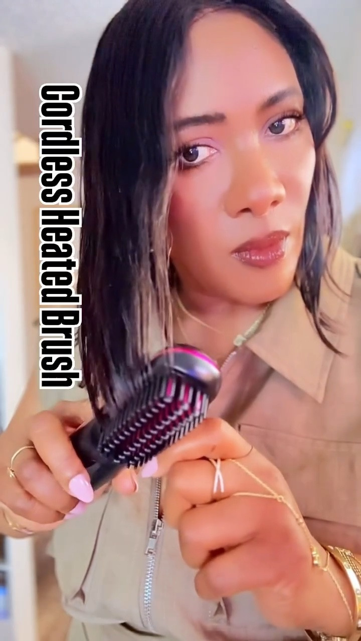 Comment CORDLESS for the link to shop my heated comb! 

Heated straightening brush sleek bob tutorial + fall utility dress styling
POV: you want silk press smooth without the salon appointment. This brush gave me sleek, swingy ends in minutes.

I finished with my khaki utility maxi, sunnies and golds for the easiest fall uniform.

Comment LINK PLEASE and I will send the brush + dress details
Save this for your next hair refresh day

#LTKootd #LTKgrwm #LTKTall