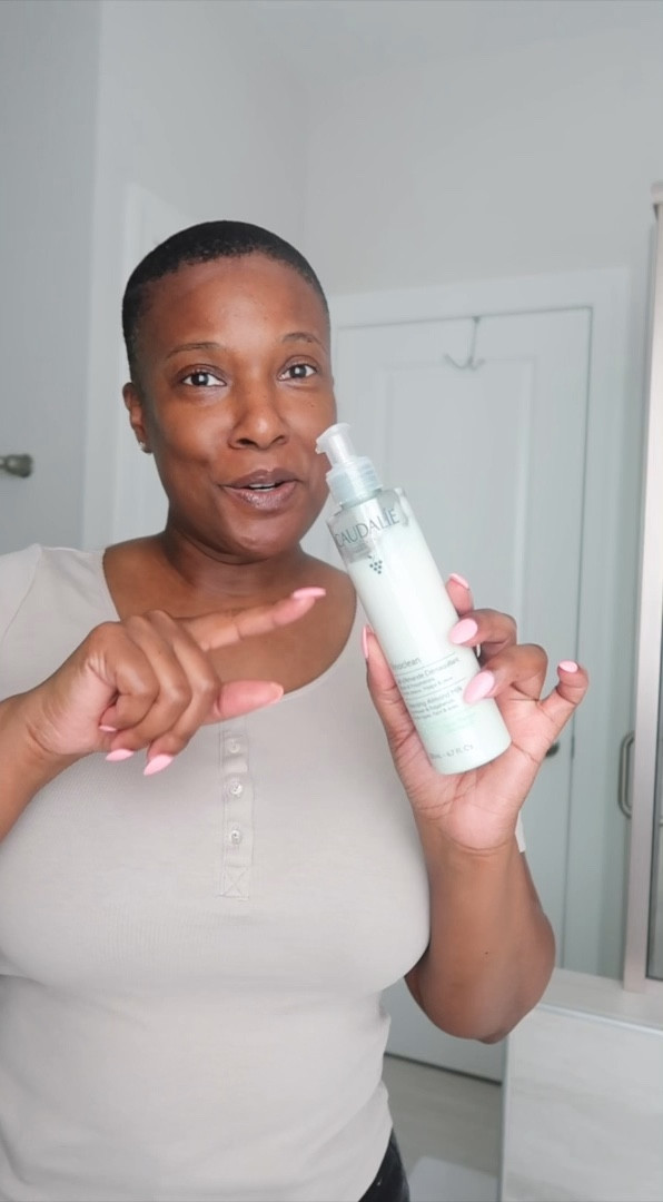 Best Face Wash Ever 

#LTKbeauty #LTKover40 #LTKFind