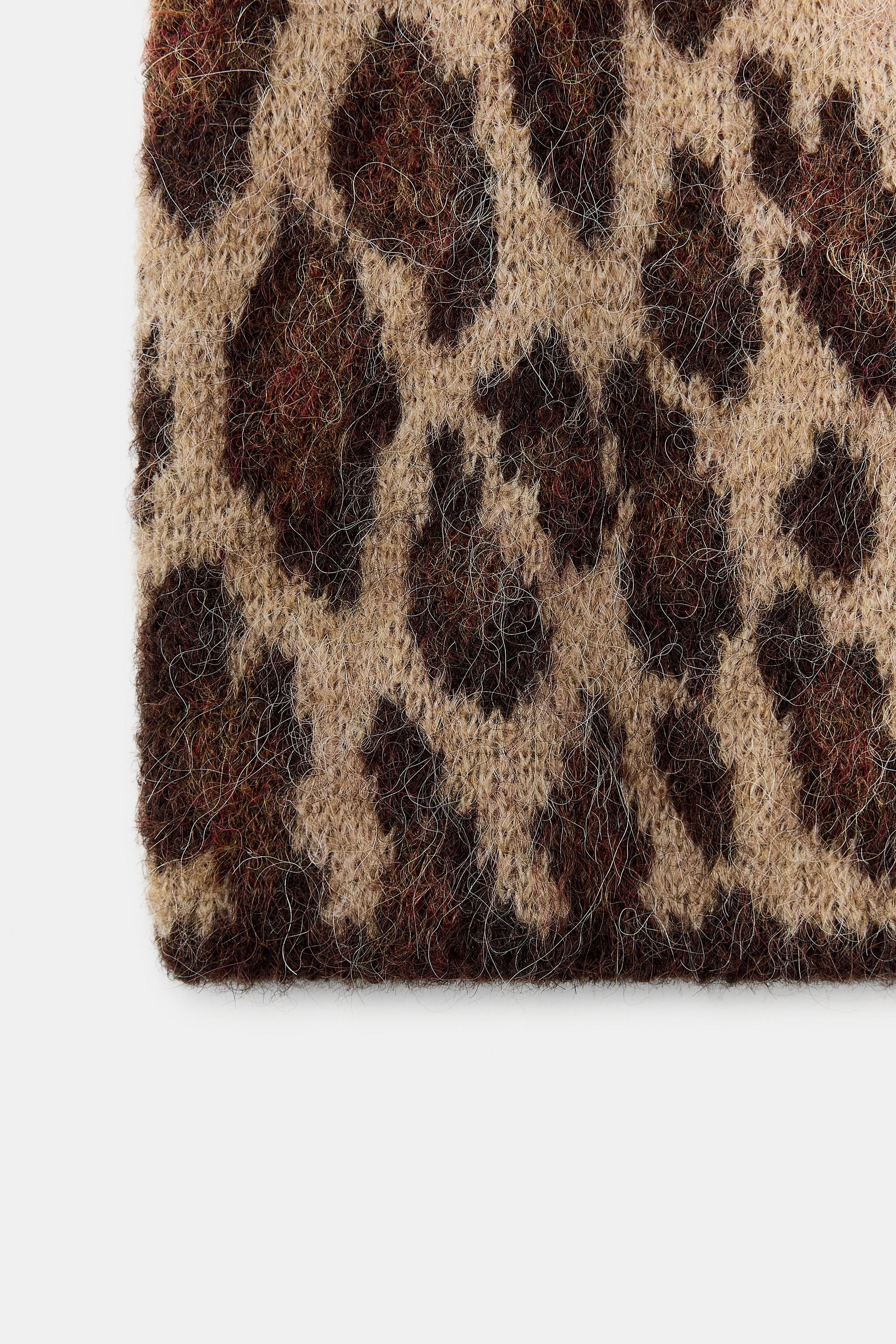 ANIMAL PRINT KNIT BEANIE | Zara US