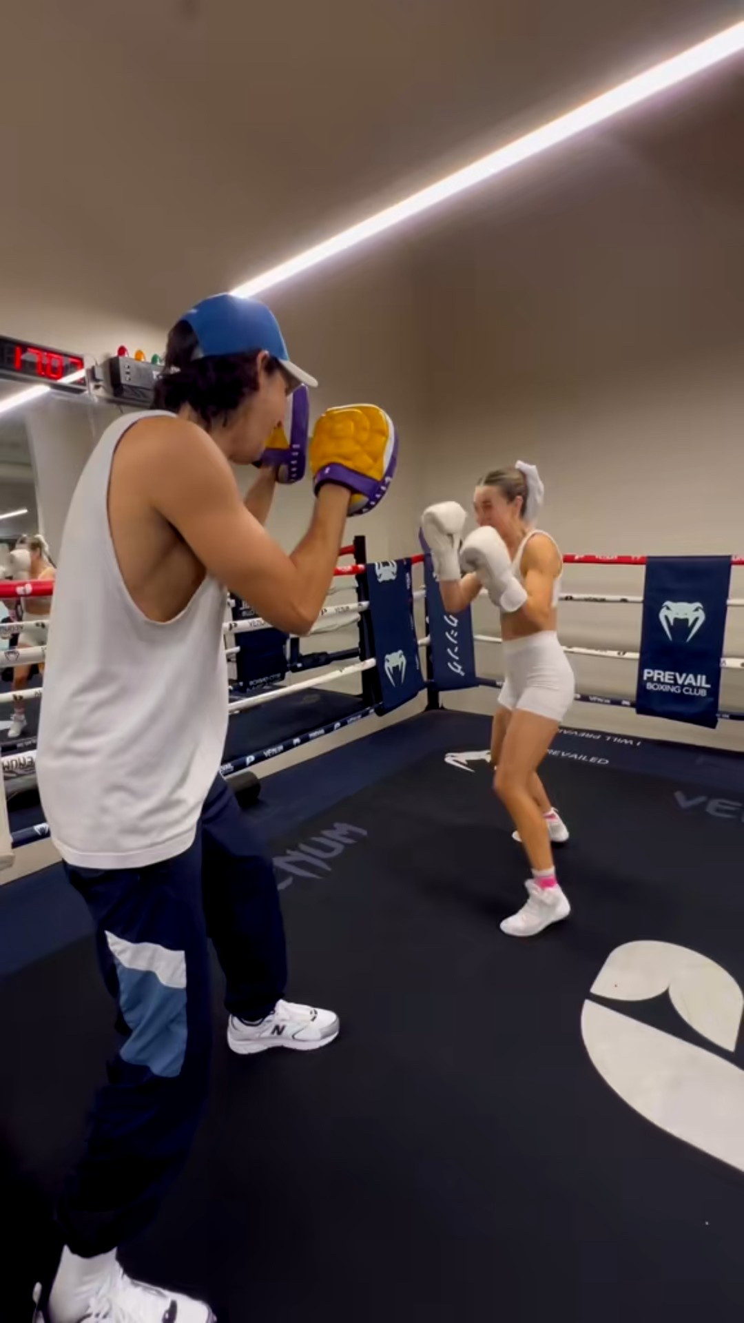 Boxing fit of the day 😚

#LTKActive #LTKFindsUnder50 #LTKStyleTip