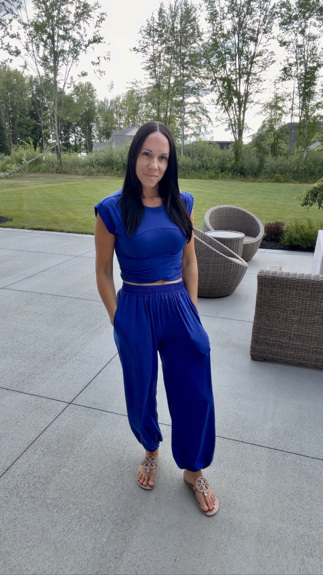 I own both the Free People set and this Amazon version, and honestly, they’re both so good. If you’re looking for a more budget friendly option without sacrificing the look, this Amazon set is definitely worth grabbing. 🙌

I’m wearing a medium, and it comes in several gorgeous colors too!

#amazonfashion #amazonfinds #amazonstyle #amazonoutfit #affordablefashion