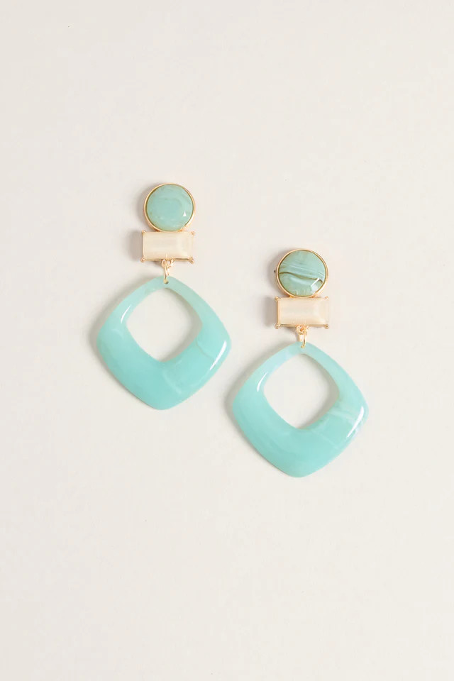 Vacation Pending Drop Hoop Earrings | Windsor Stores
