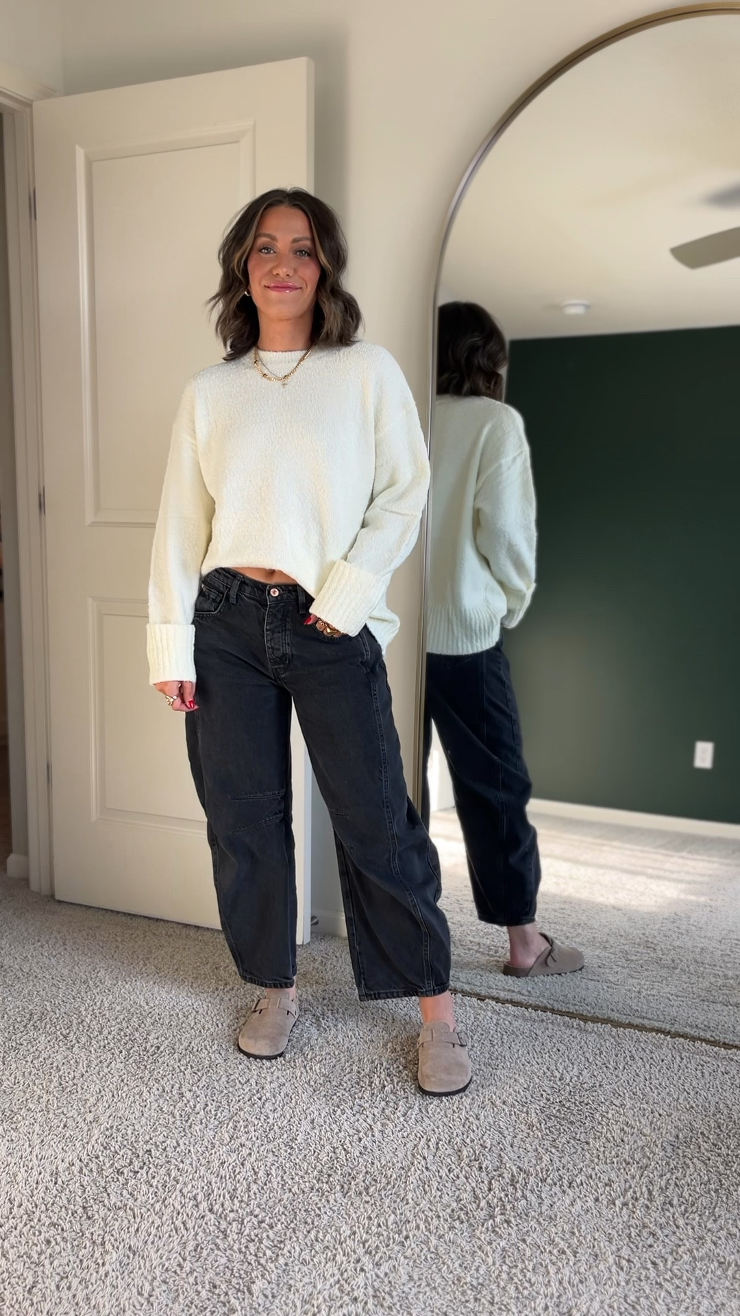 Easy way to style barrel jeans this fall! 

#LTKVideo #LTKStyleTip #LTKSeasonal