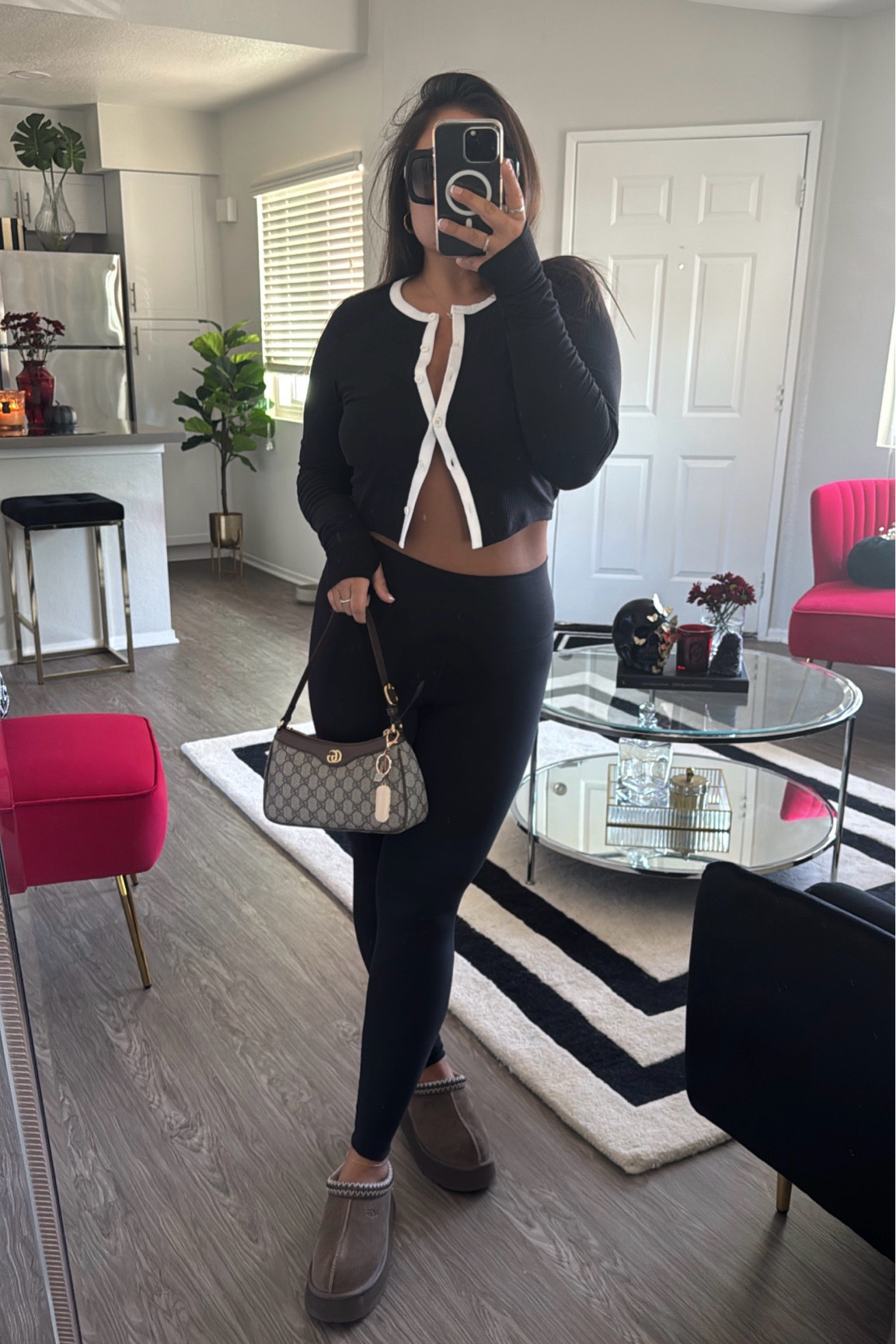 Casual ootd feat UGG Tazz in Hickory wearing size 7 my true size 🪵
Comfiest Abercrombie cardigan wearing size small
Nike leggings size medium
Fall outfit
Casual outfit
Travel outfit

#LTKFallSale #LTKFindsUnder100 #LTKSeasonal