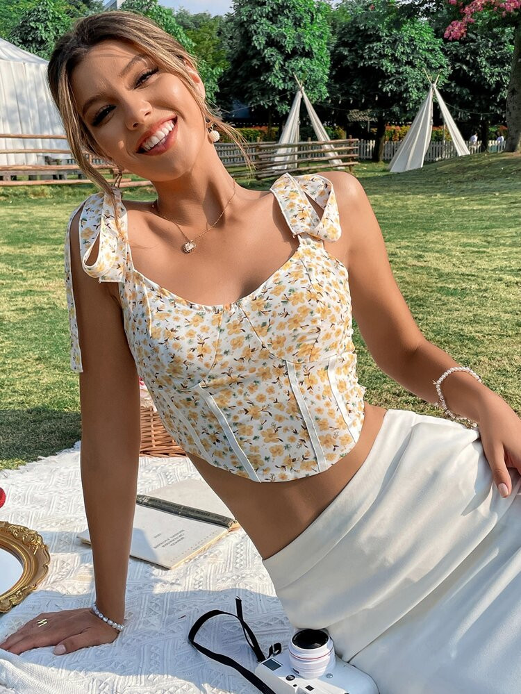 Floral Print Tie Shoulder Crop Wide Strap Top | SHEIN