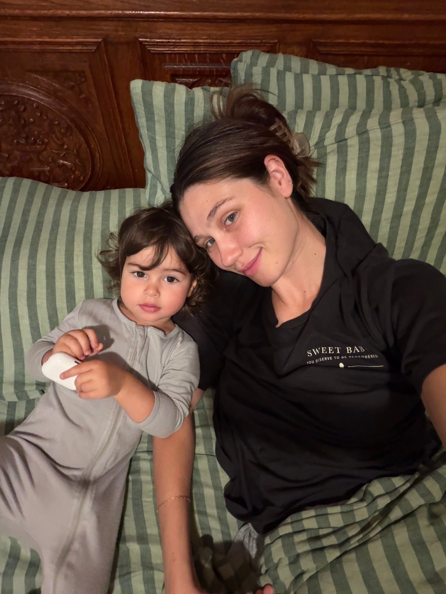 100% linen bedding 😍 

#LTKHoliday #LTKFamily #LTKHome