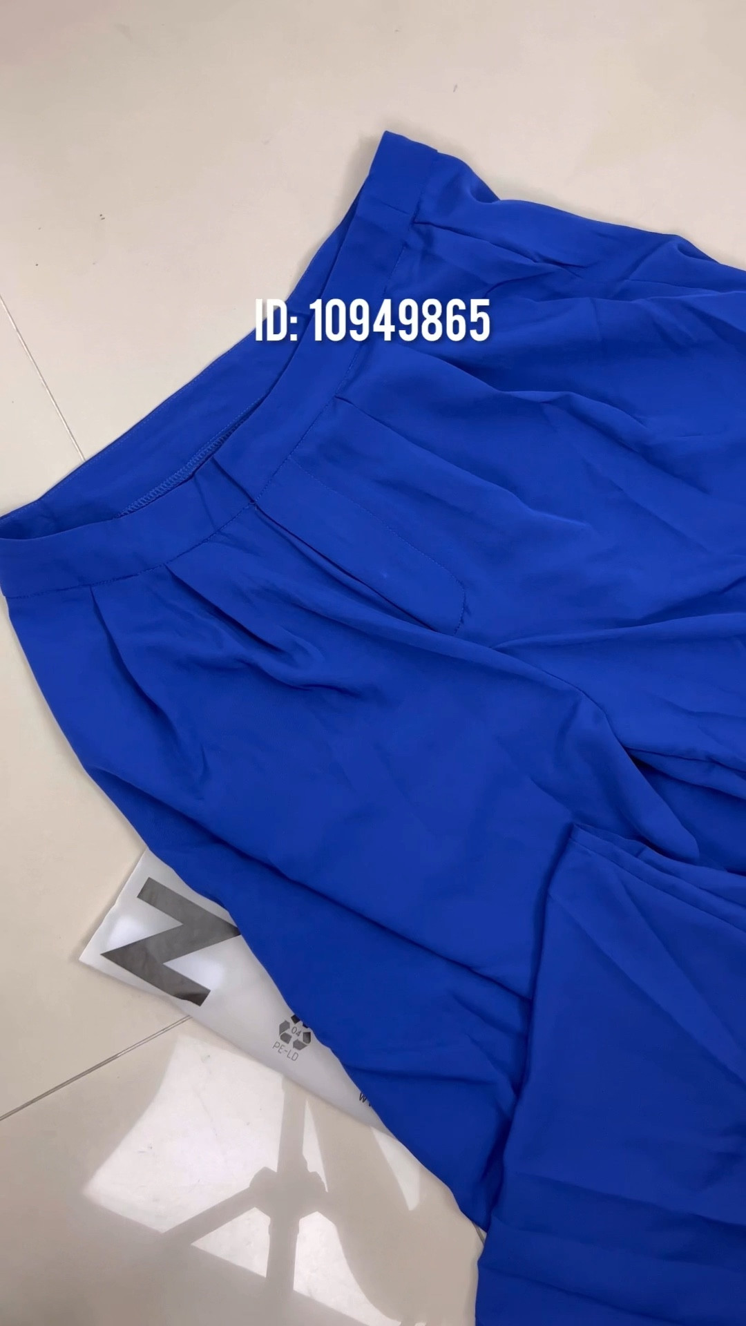 calça alfaiataria plissada azul 💙

#LTKworkwear #LTKbrasil #LTKmidsize